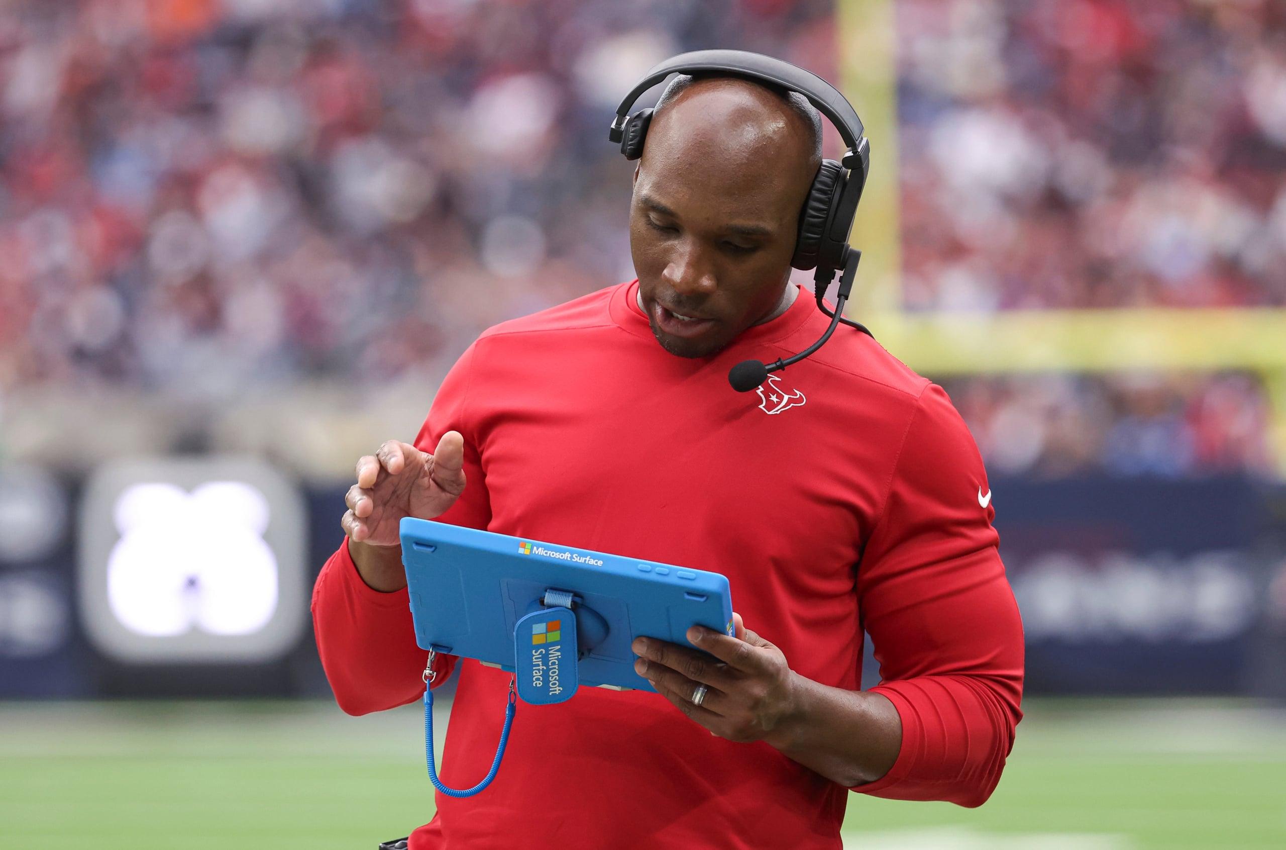 NFL: Tennessee Titans at Houston Texans