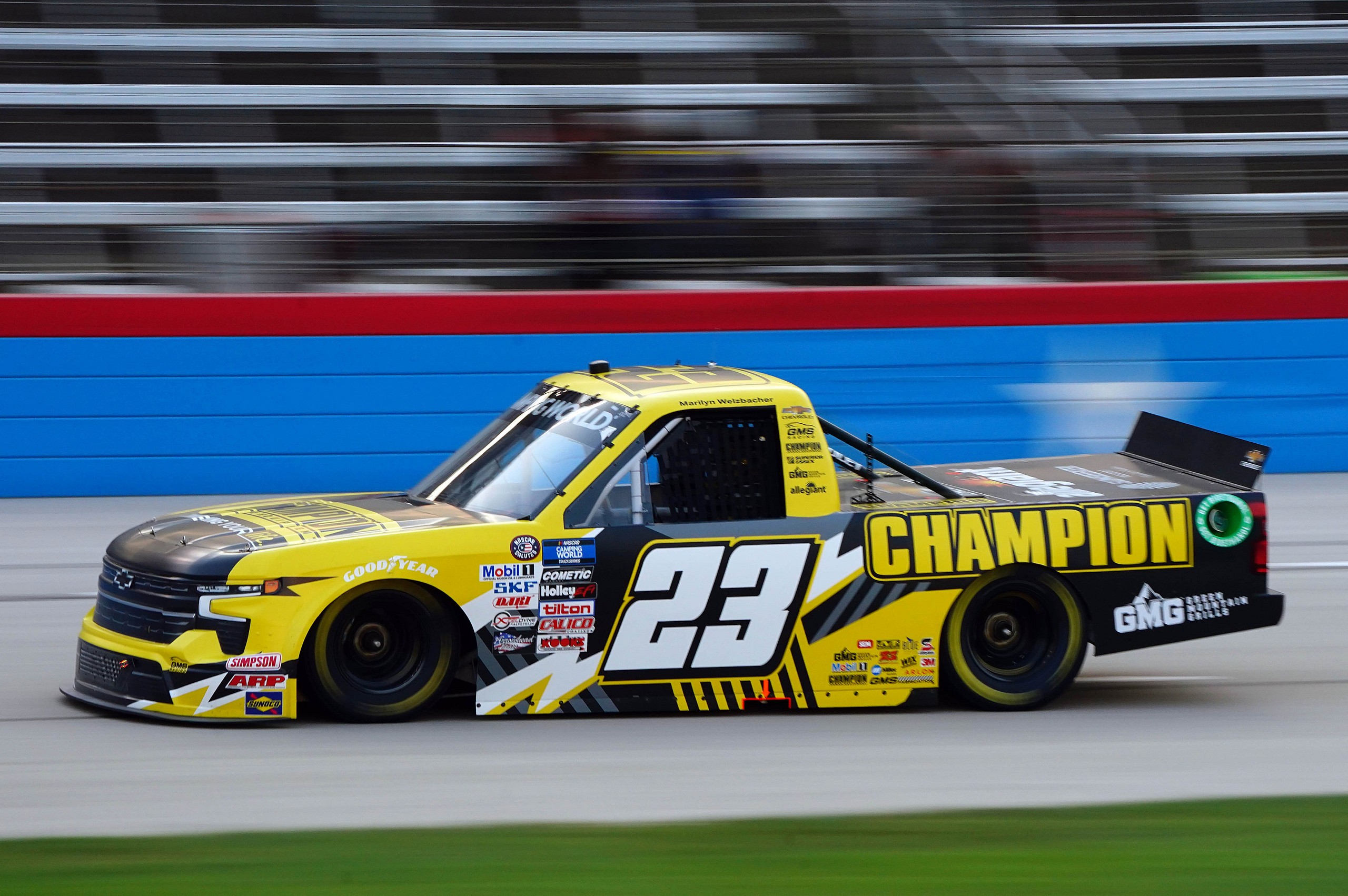 NASCAR: Truck Series SpeedyCash.com 220