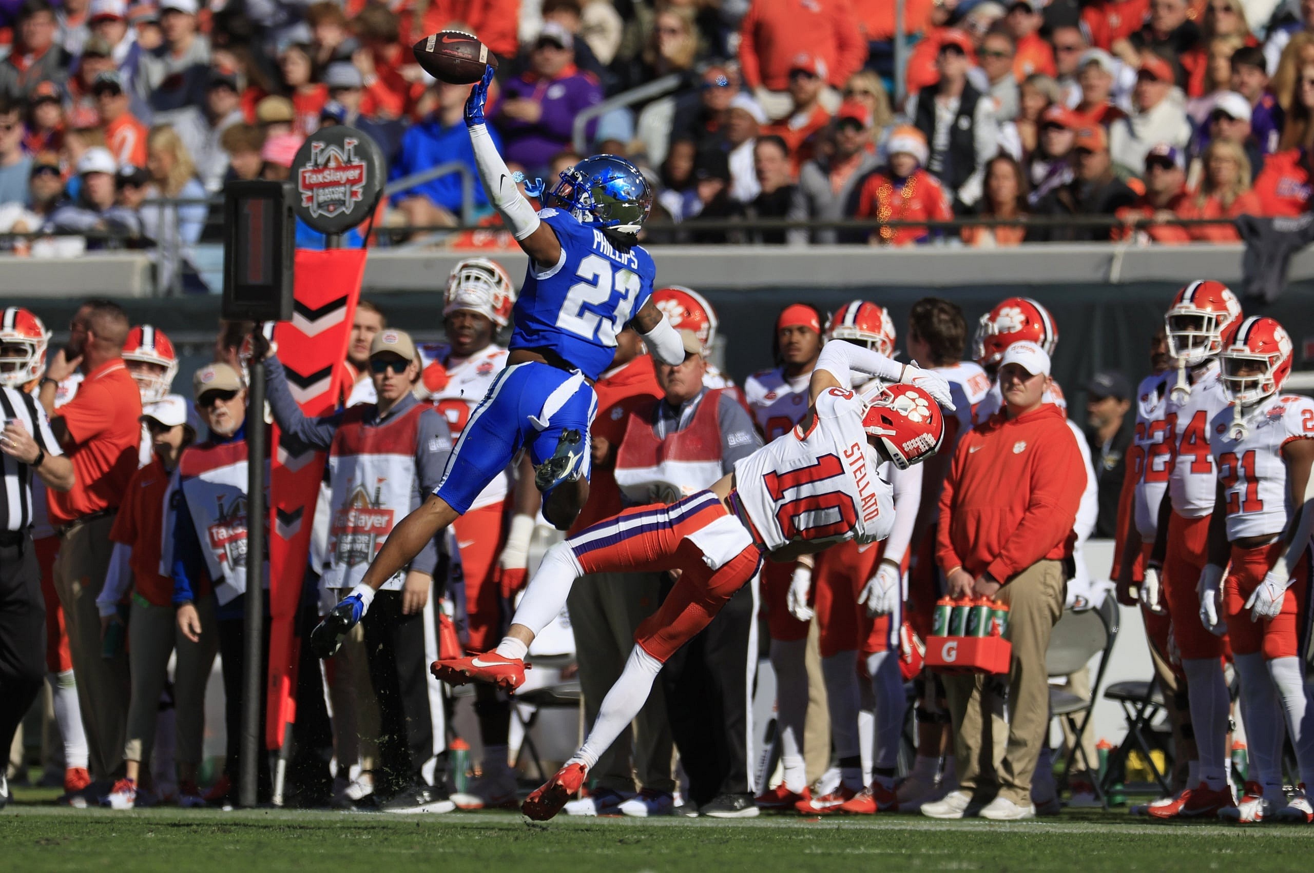 Syndication: Florida Times-Union