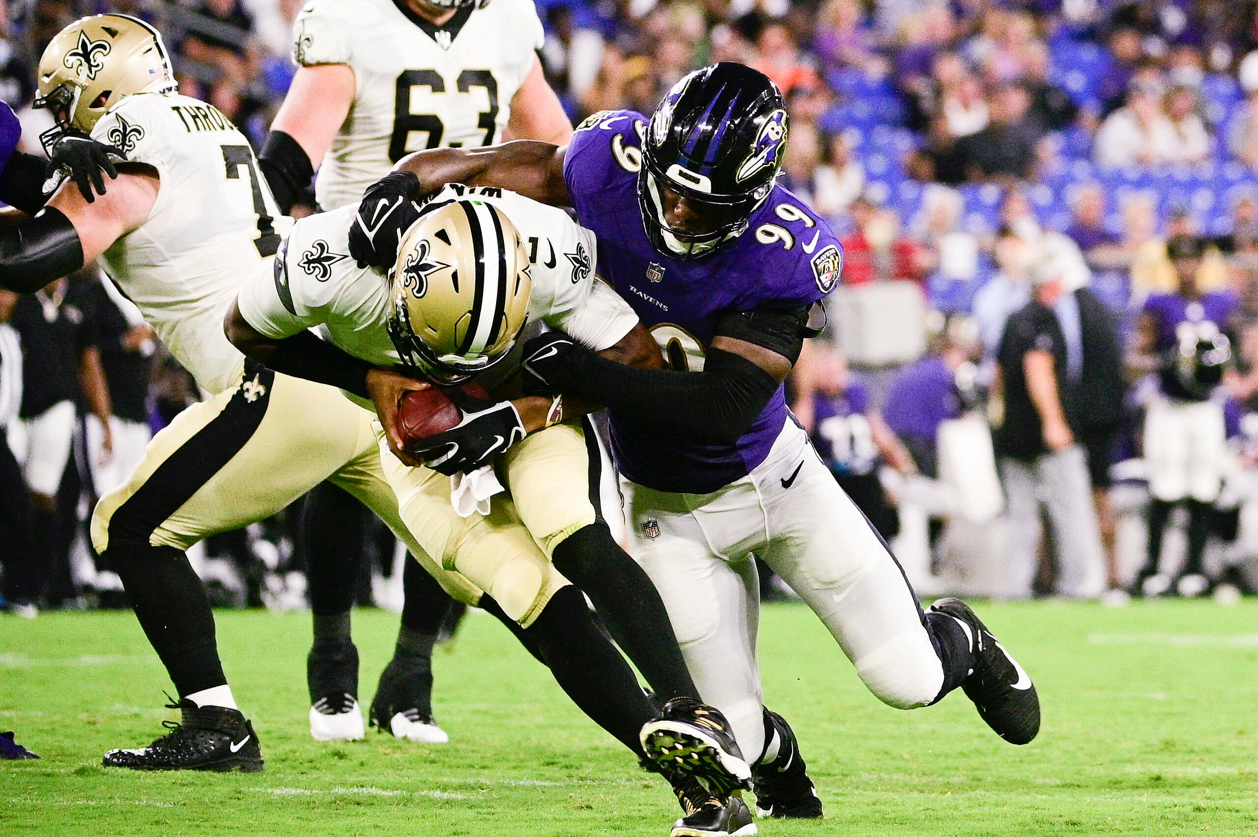 baltimore ravens' odafe oweh