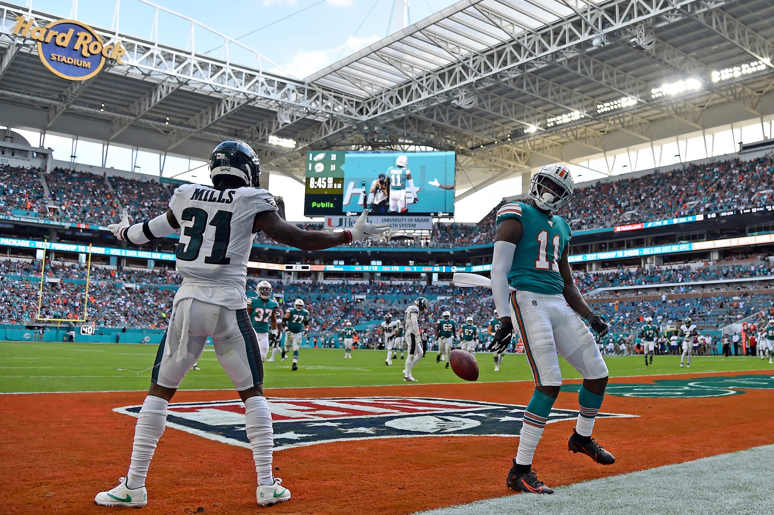 philadelphia eagles trade for devante parker