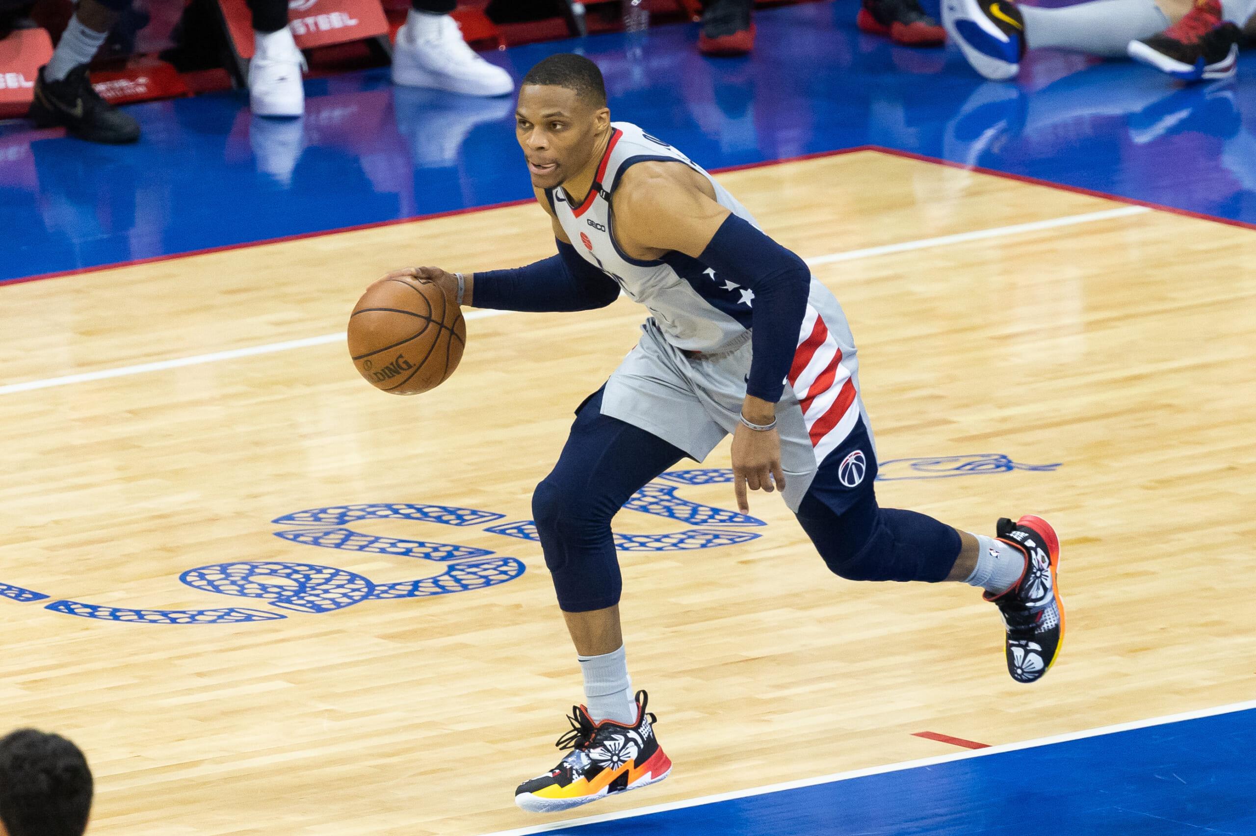 los angeles lakers talking russell westbrook trade