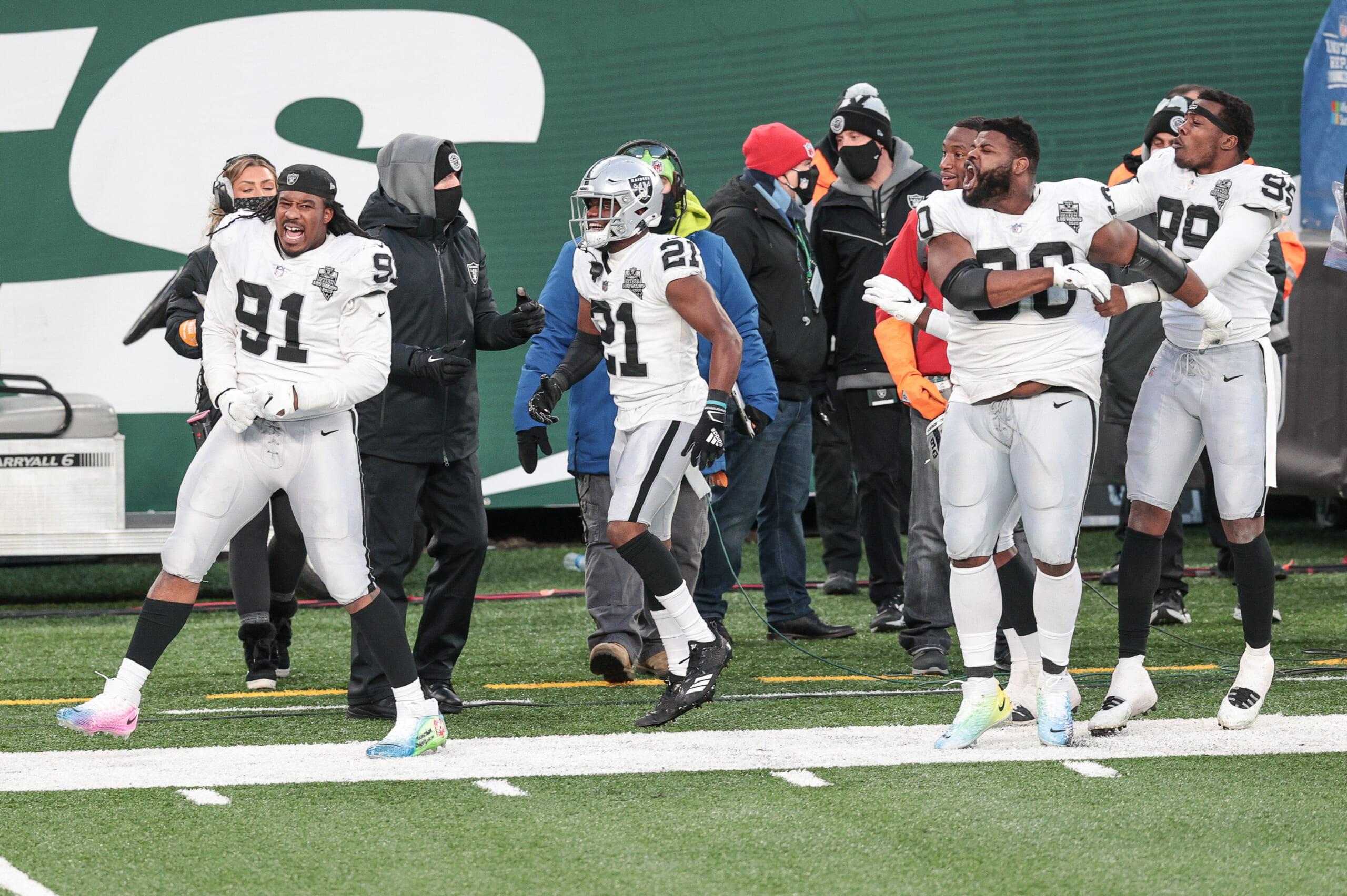 49ers vs raiders: amik robertson