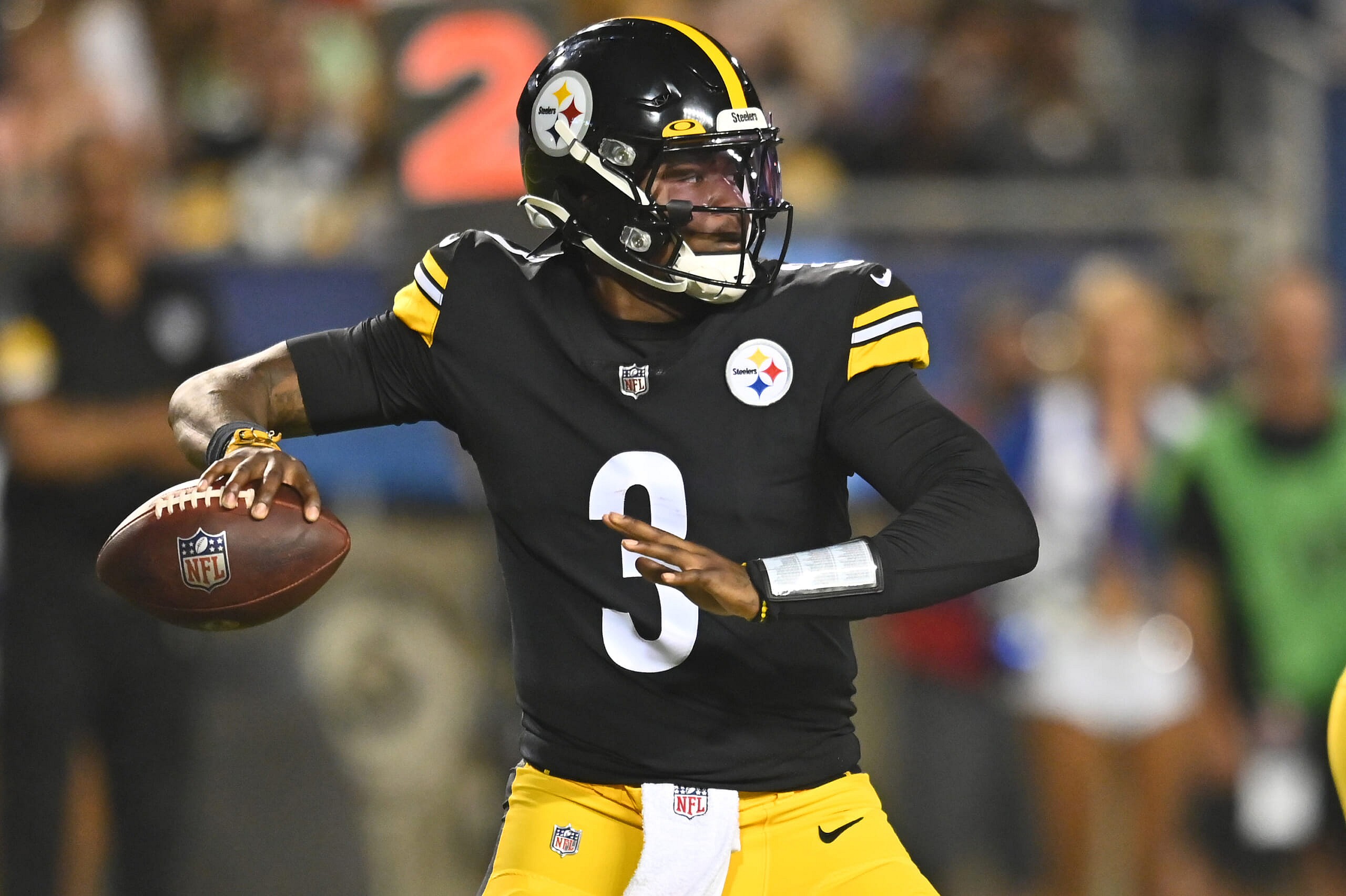 eagles vs steelers: dwayne haskins