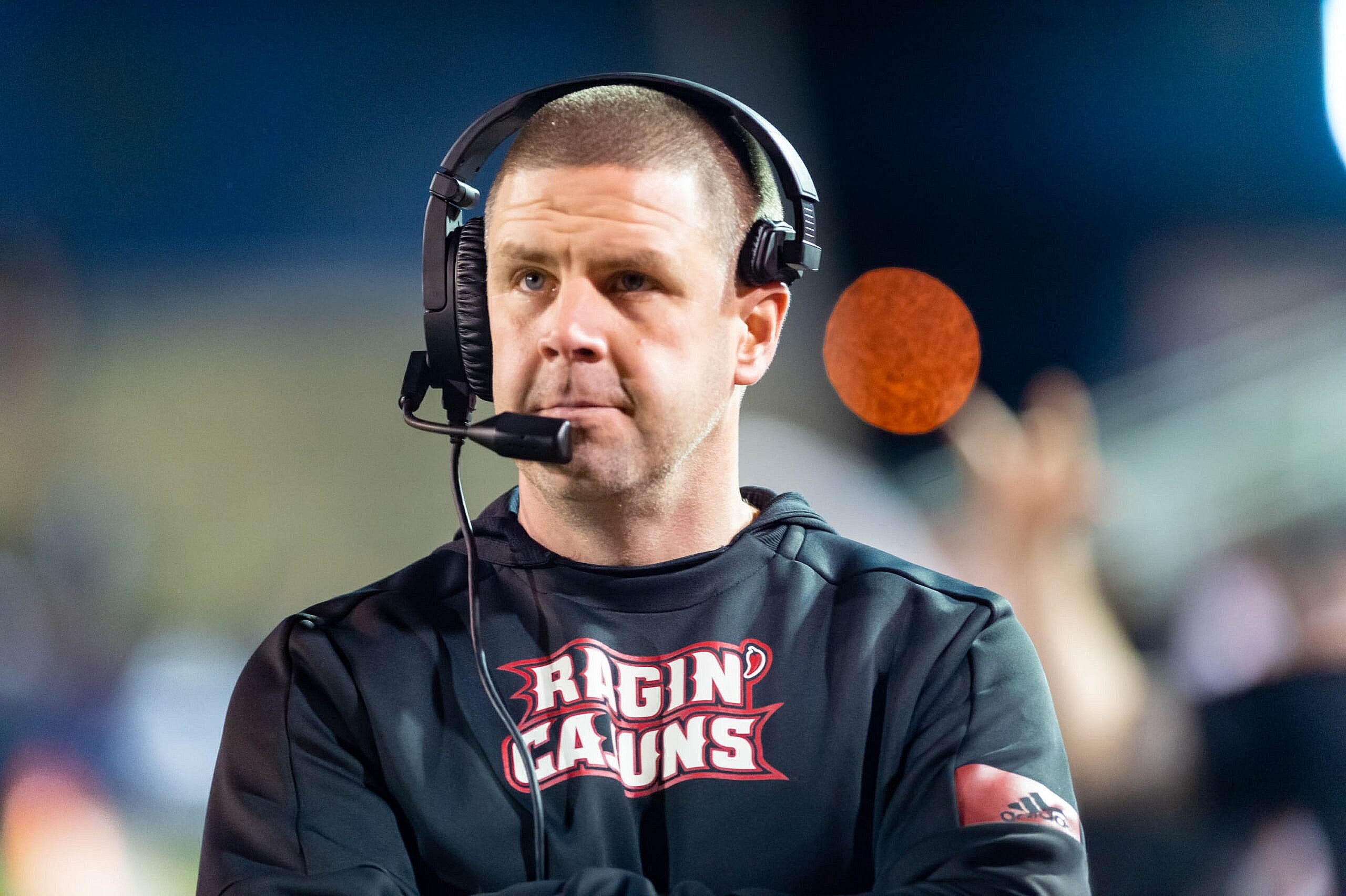 Syndication: The Daily Advertiser