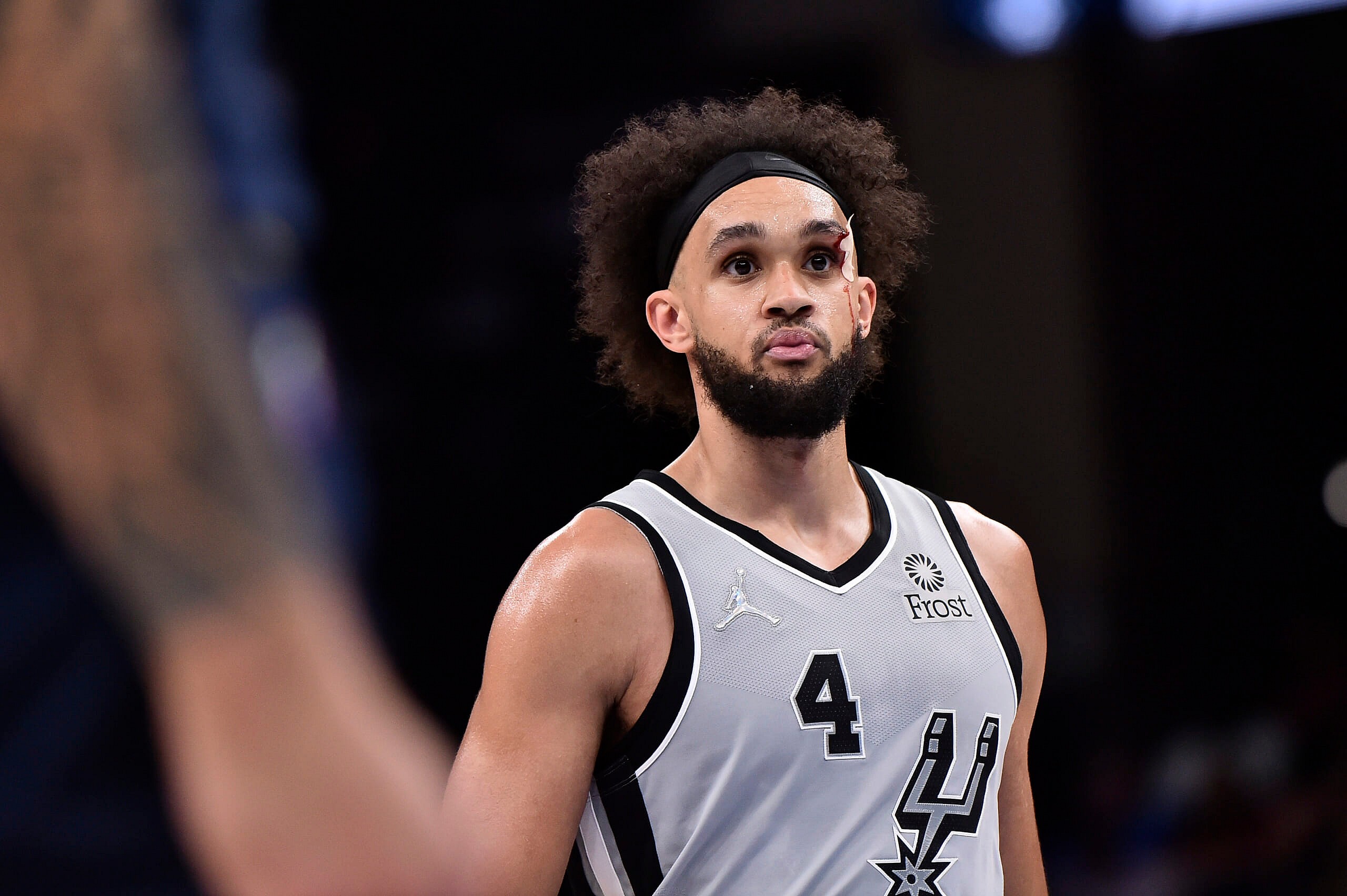 san antonio spurs should trade derrick white