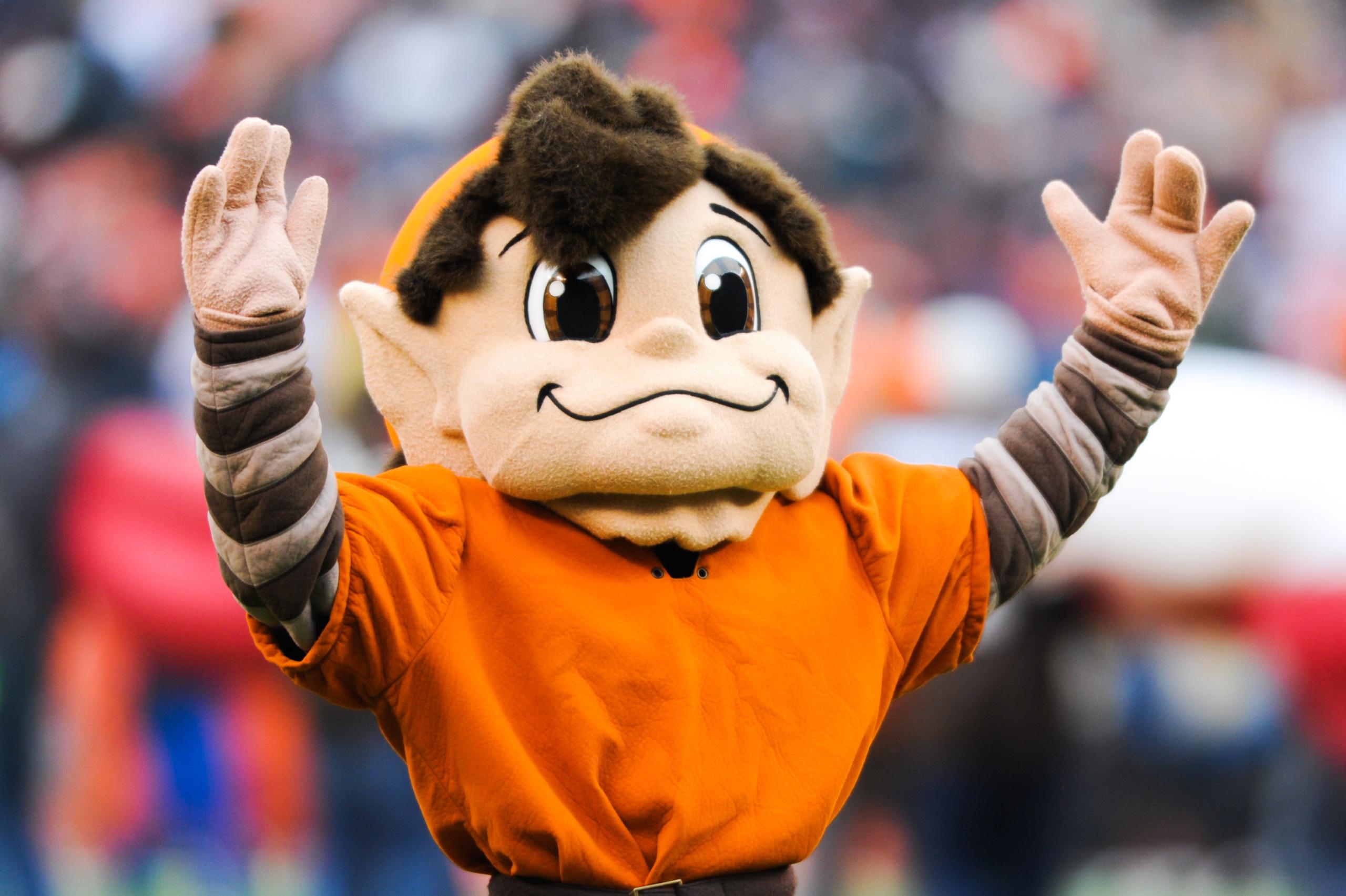 cleveland browns, brownie the elf