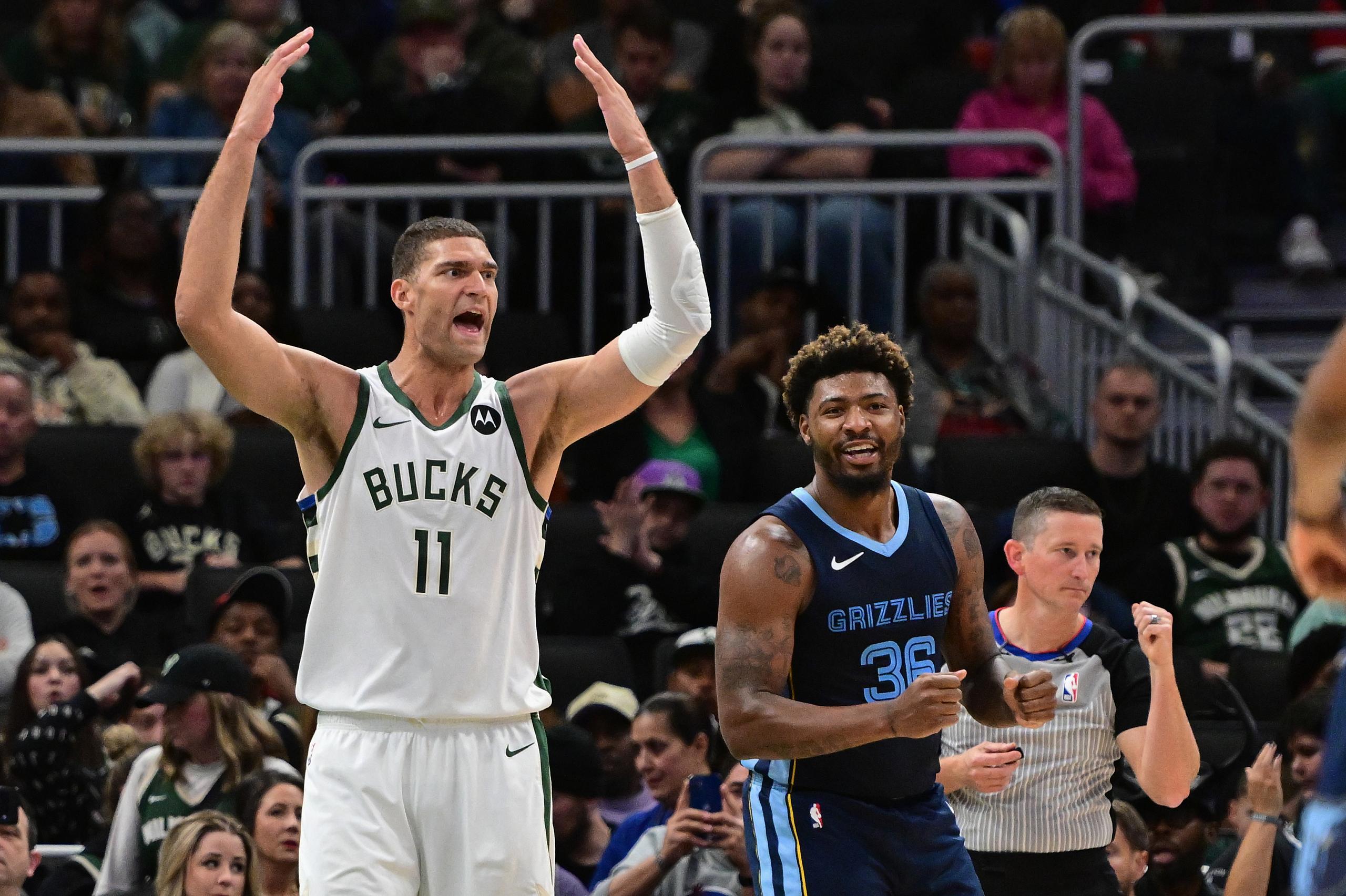 how many fouls to foul out in nba