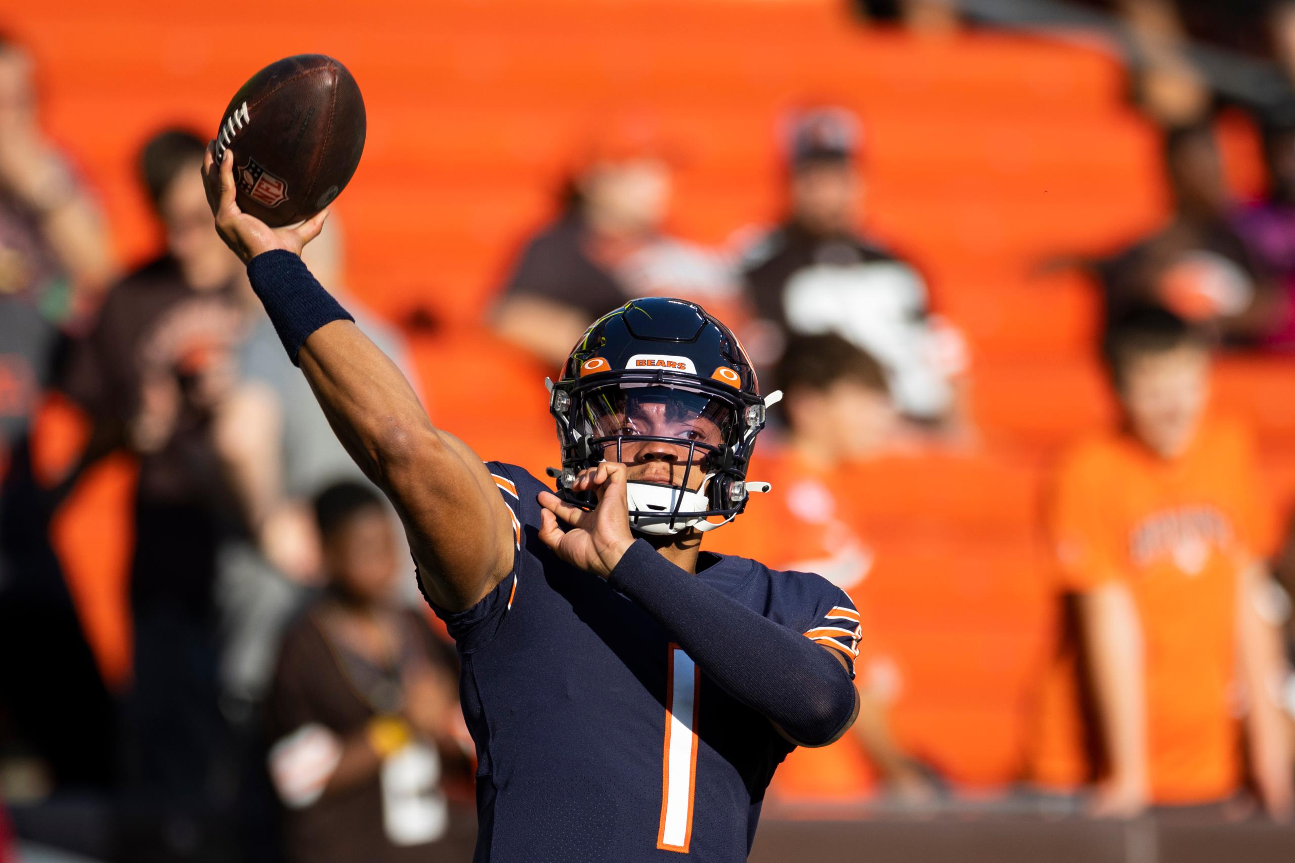 chicago bears' justin fields