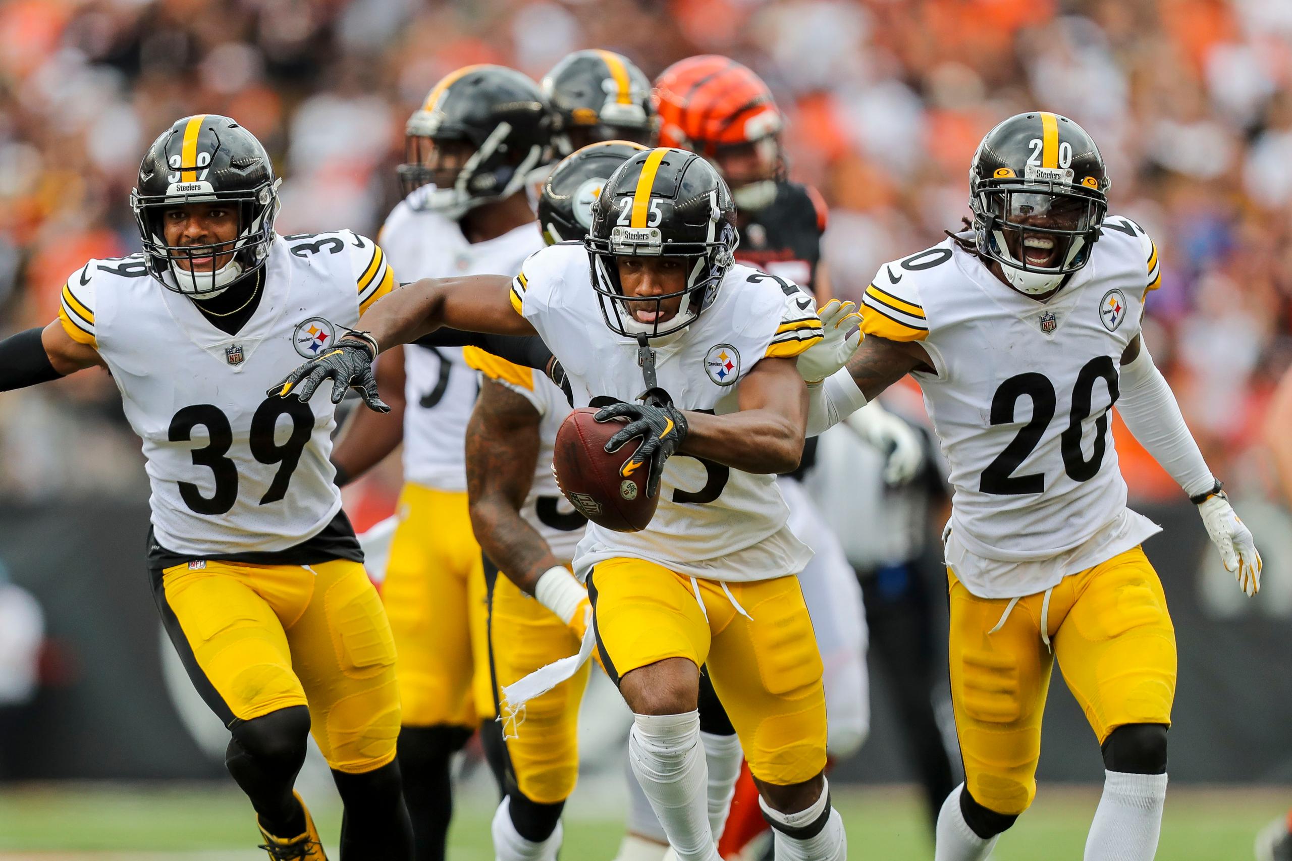 NFL: Pittsburgh Steelers at Cincinnati Bengals