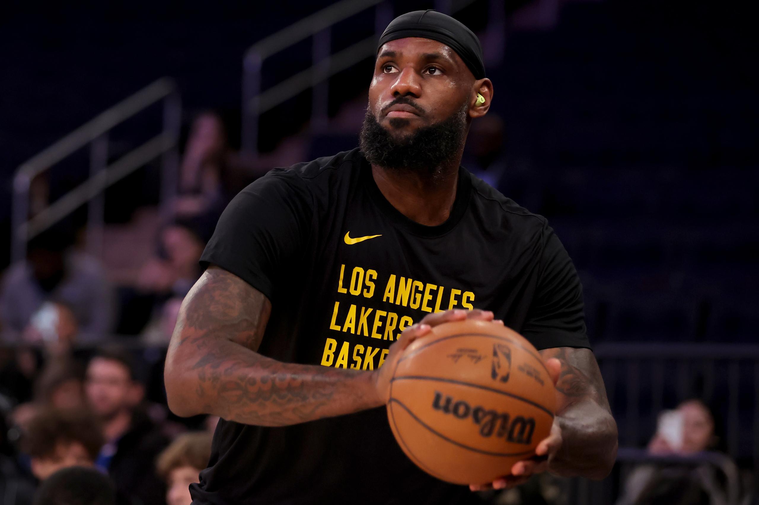 lebron james, los angeles lakers