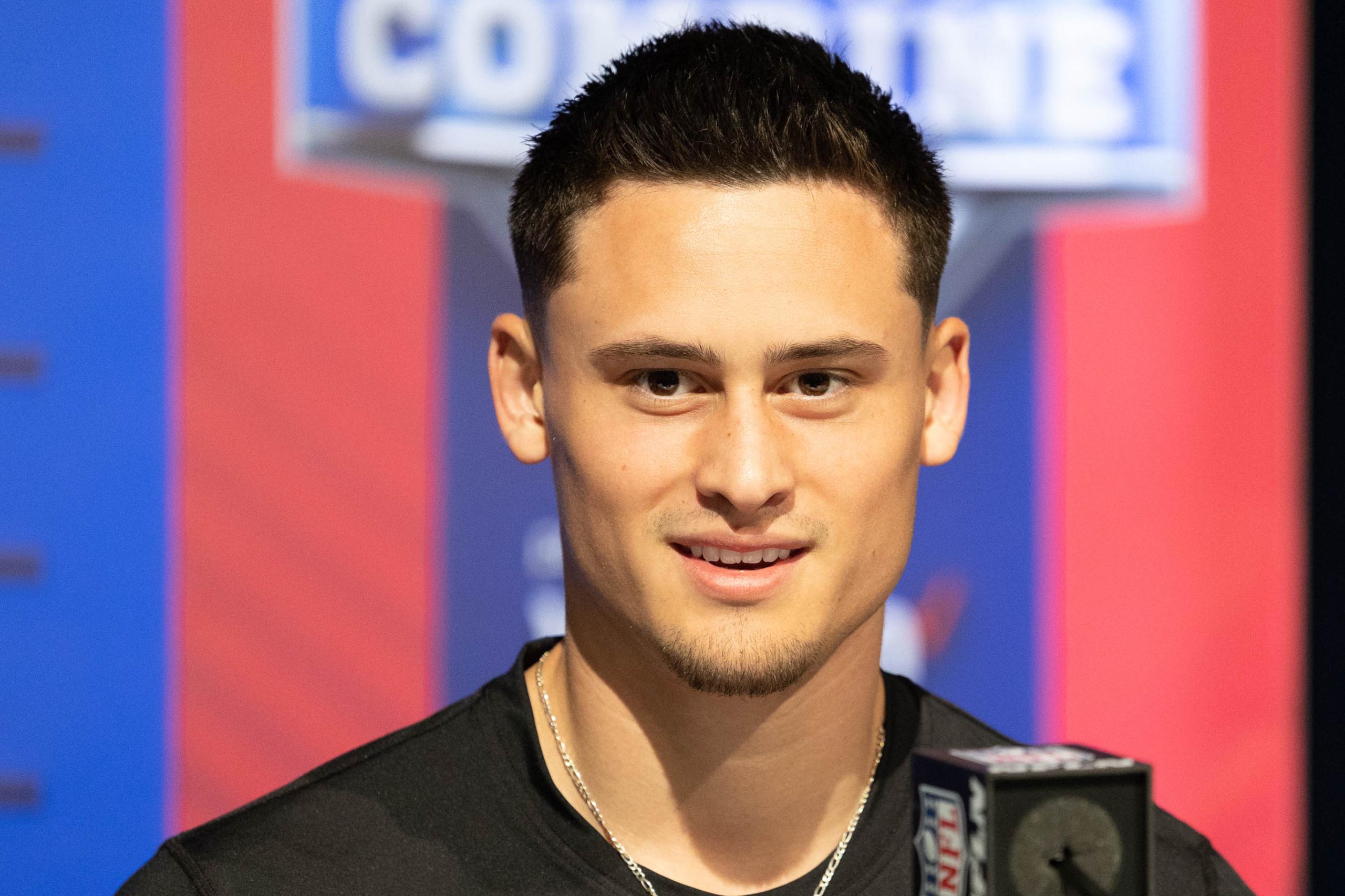 matt araiza