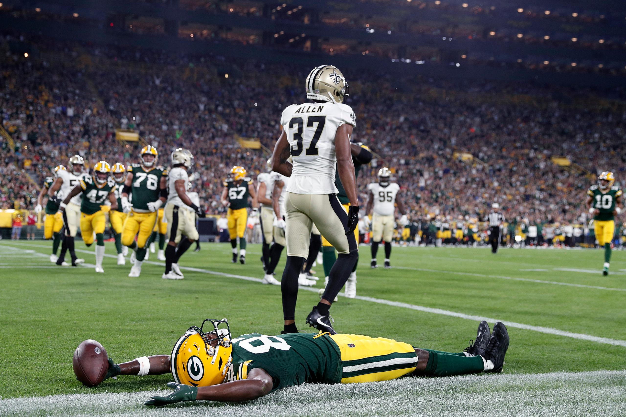 green bay packers wide receiver romeo doubs