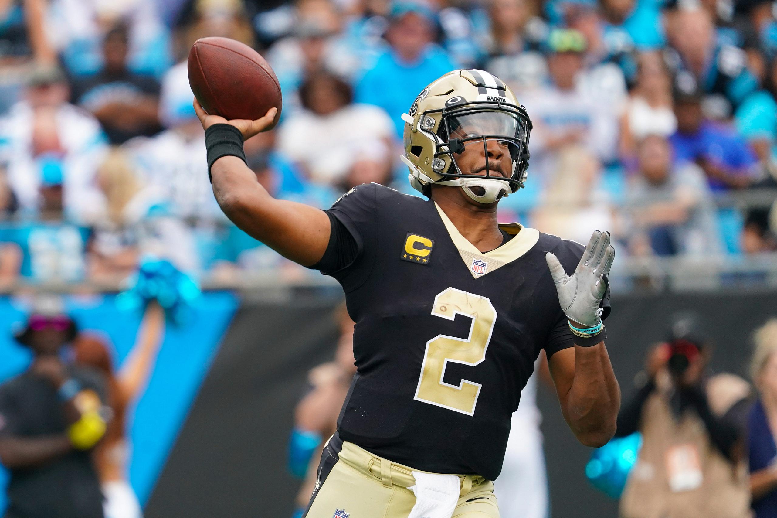 NFL: New Orleans Saints at Carolina Panthers