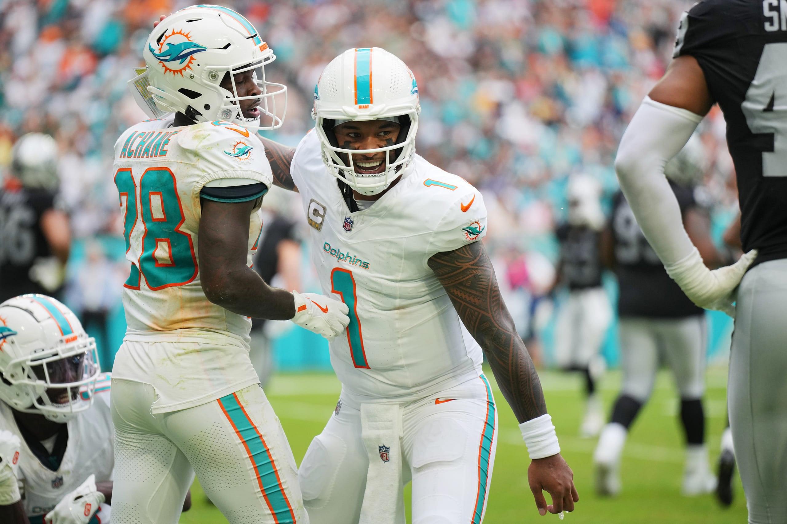 dolphins game today