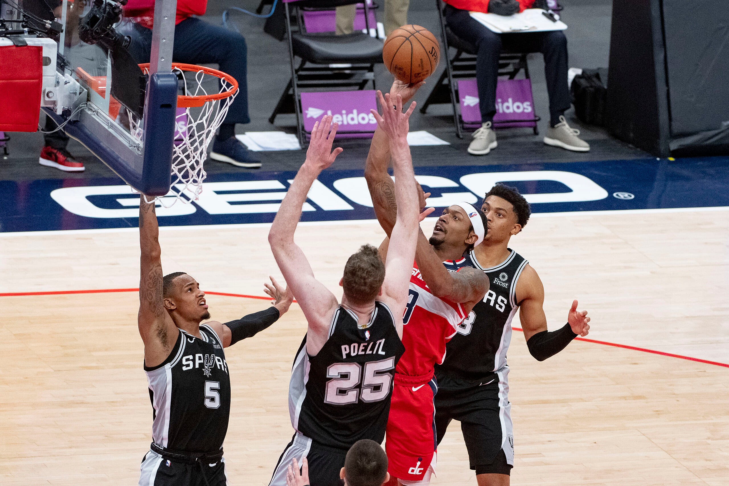 bradley beal trade to the san antonio spurs