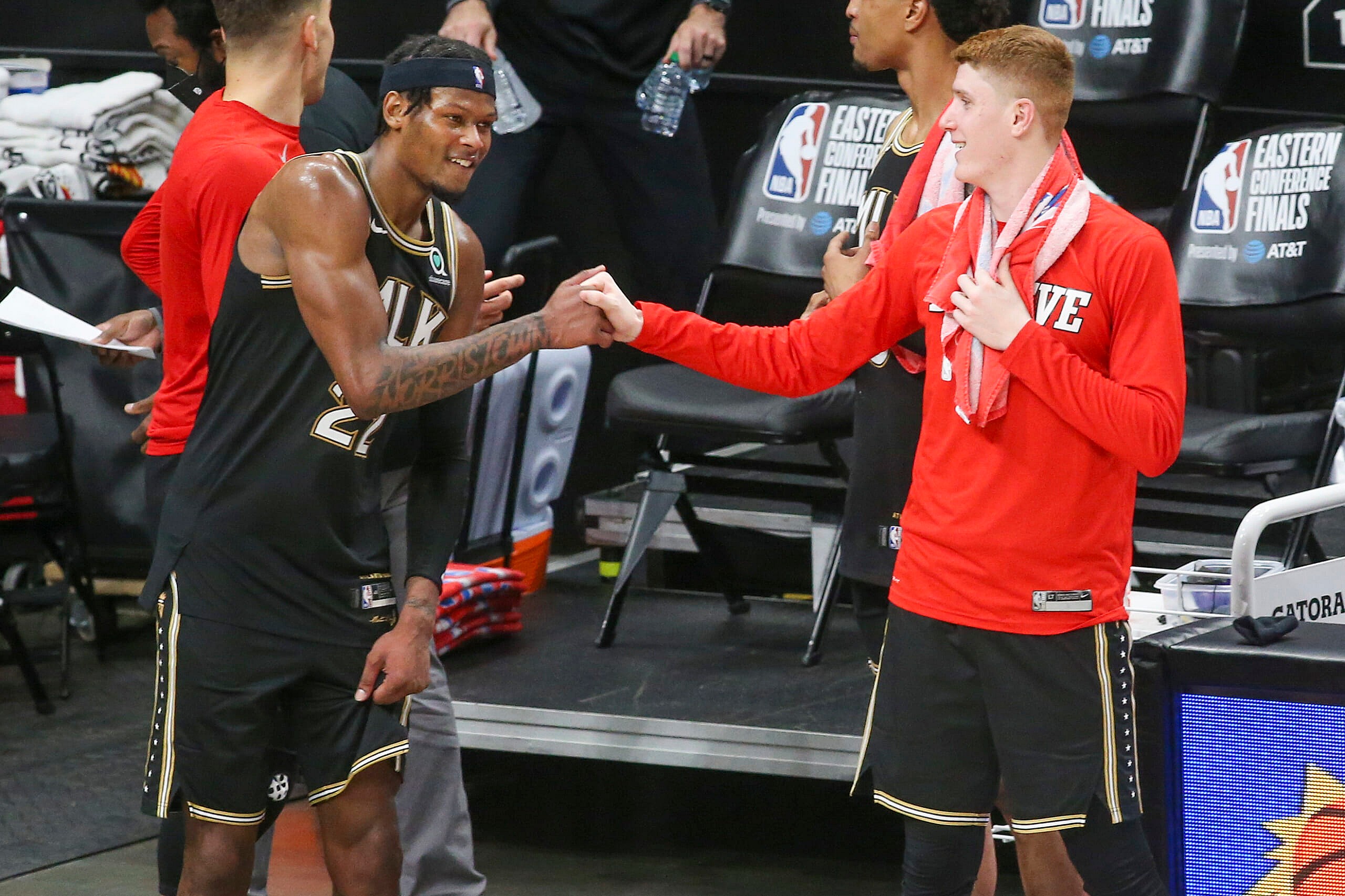 atlanta hawks cam reddish, kevin huerter