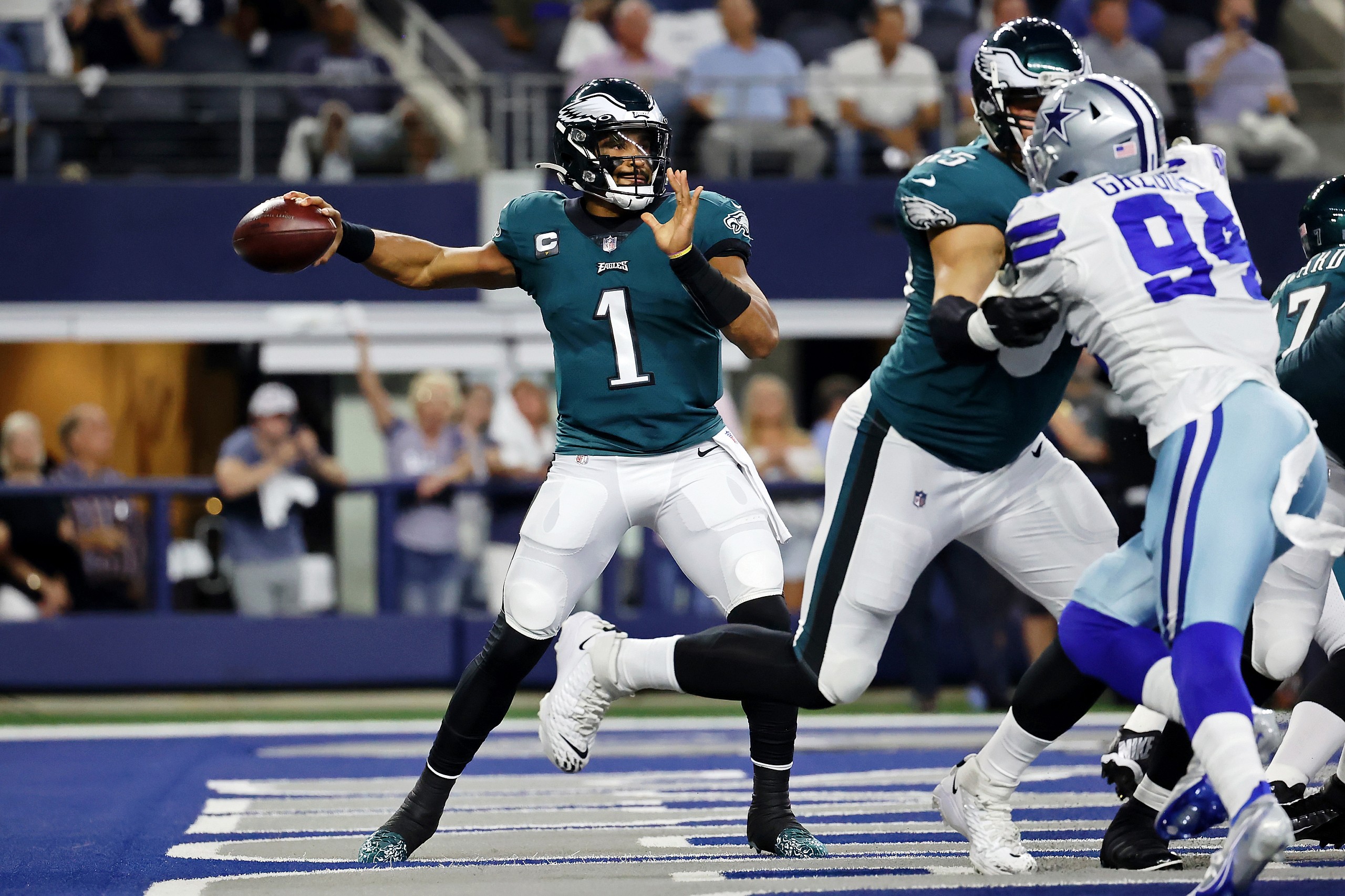 NFL: Philadelphia Eagles at Dallas Cowboys