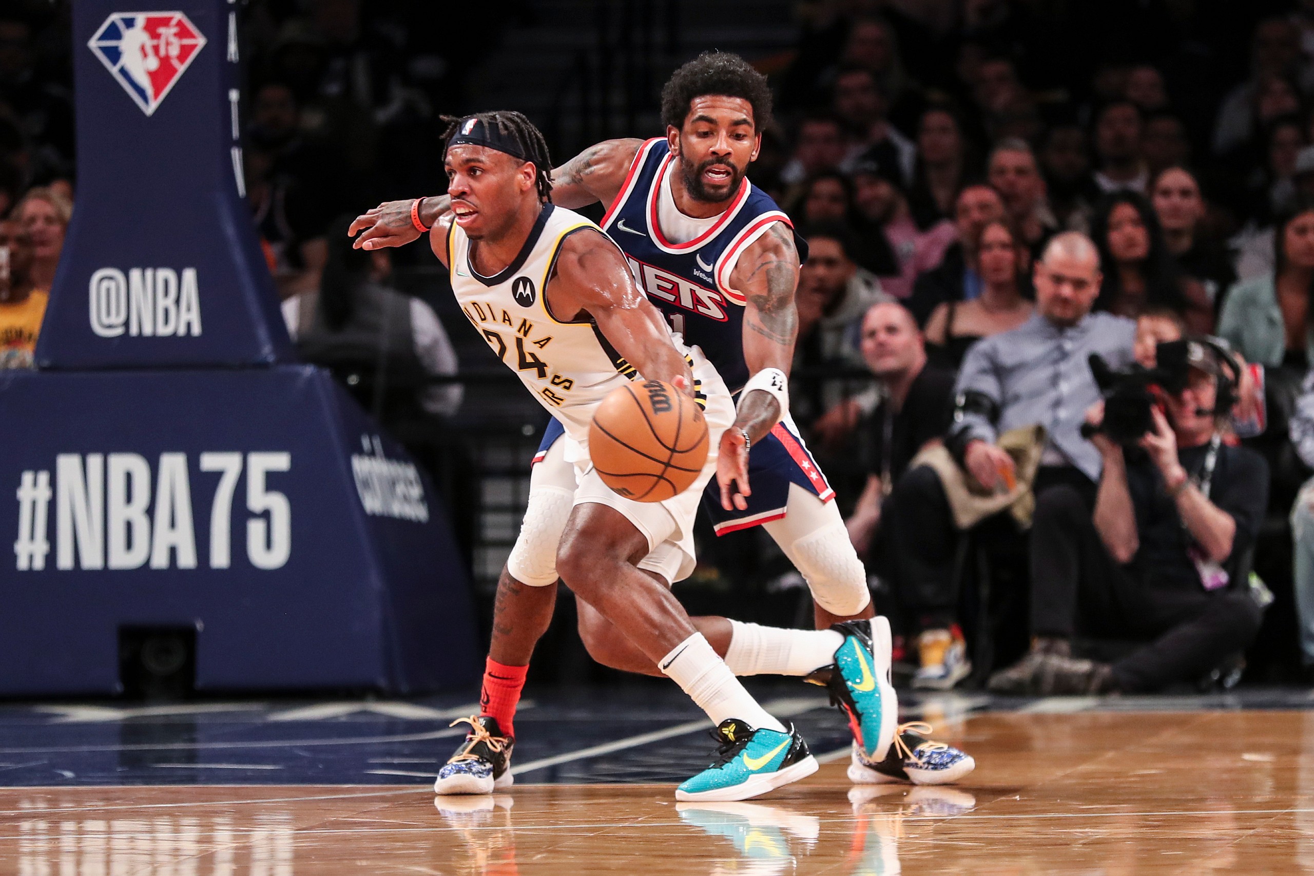 los angeles lakers buddy hield trade