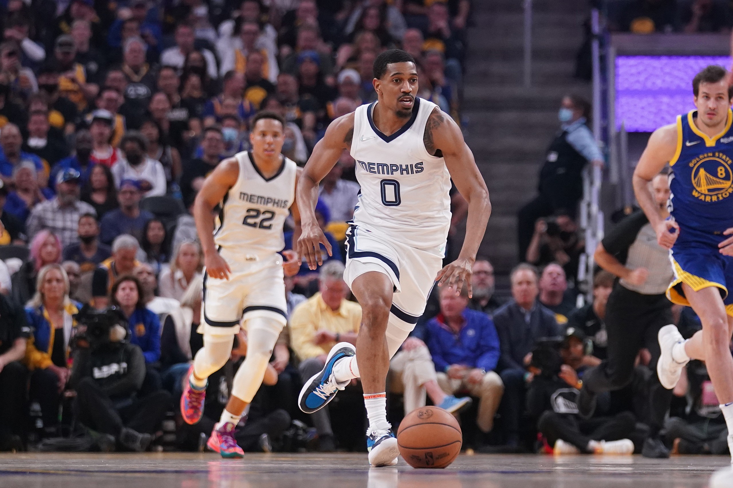 philadelphia 76ers trade for de'anthony melton