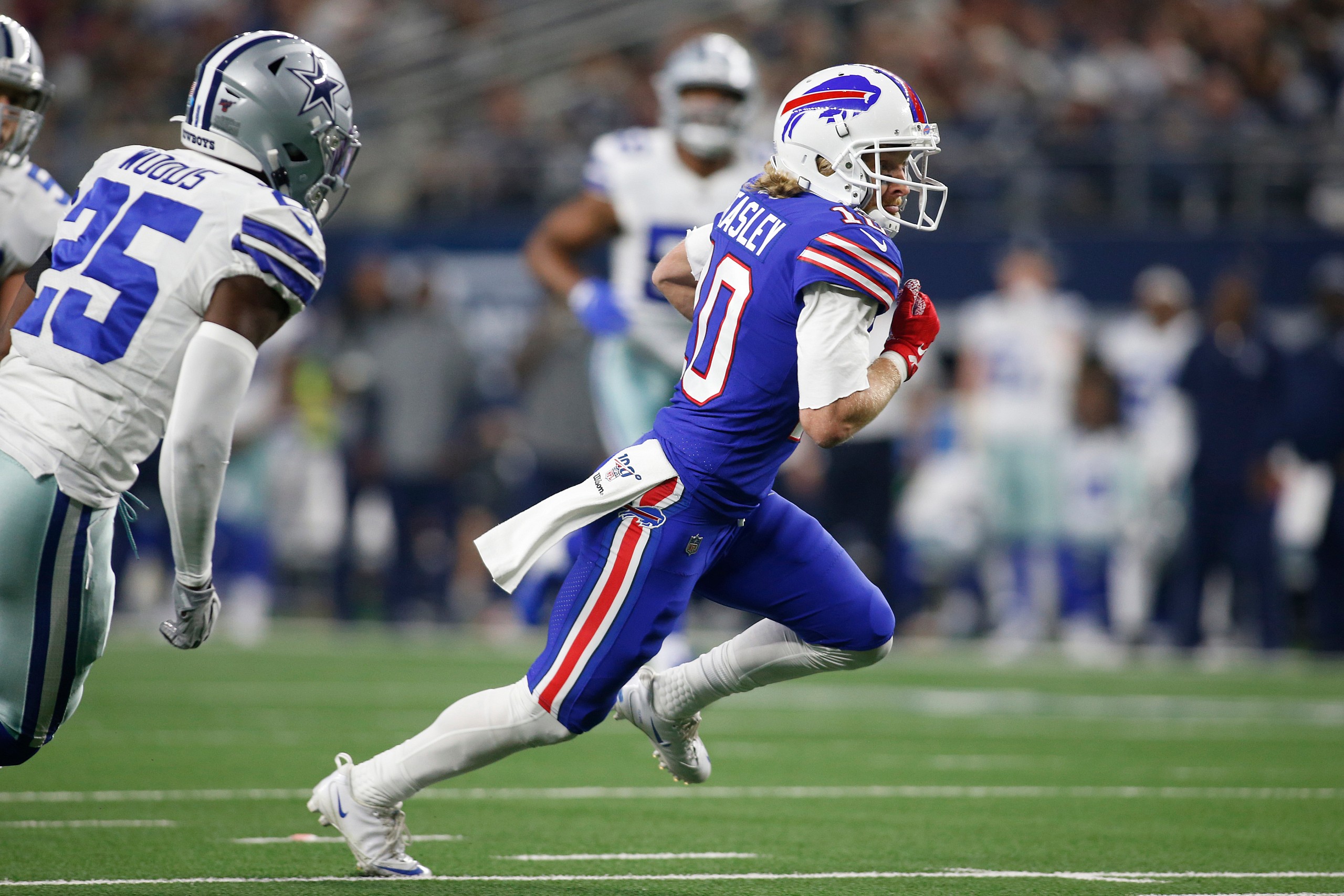 dallas cowboys sign cole beasley