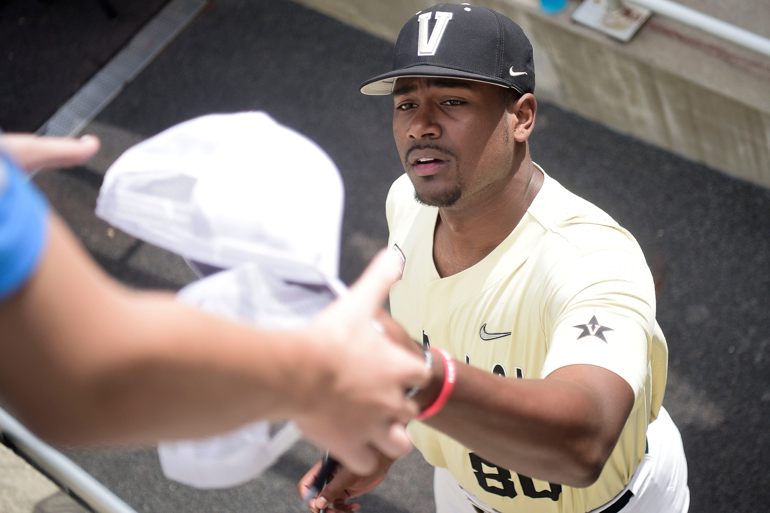 texas rangers draft kumar rocker