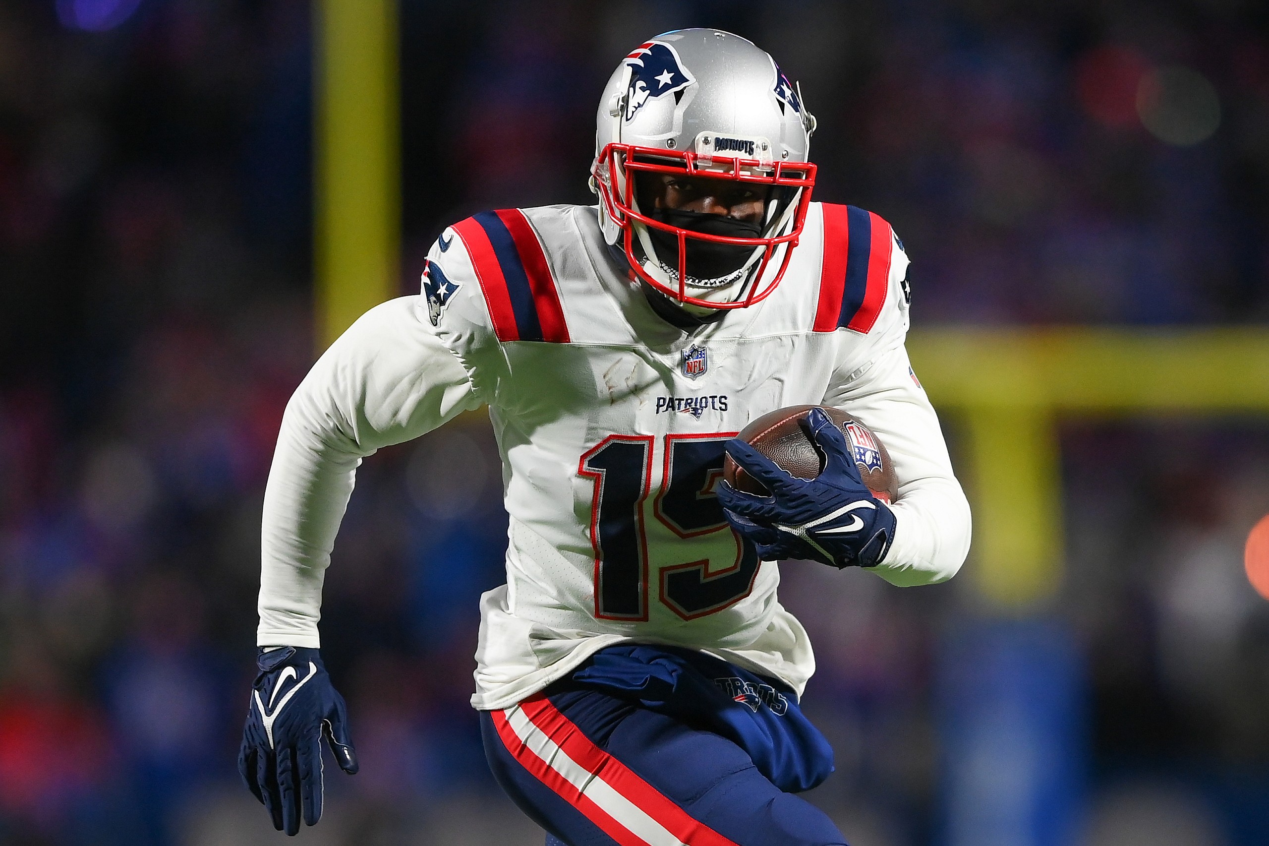 NFL: AFC Wild Card Playoffs-New England Patriots at Buffalo Bills