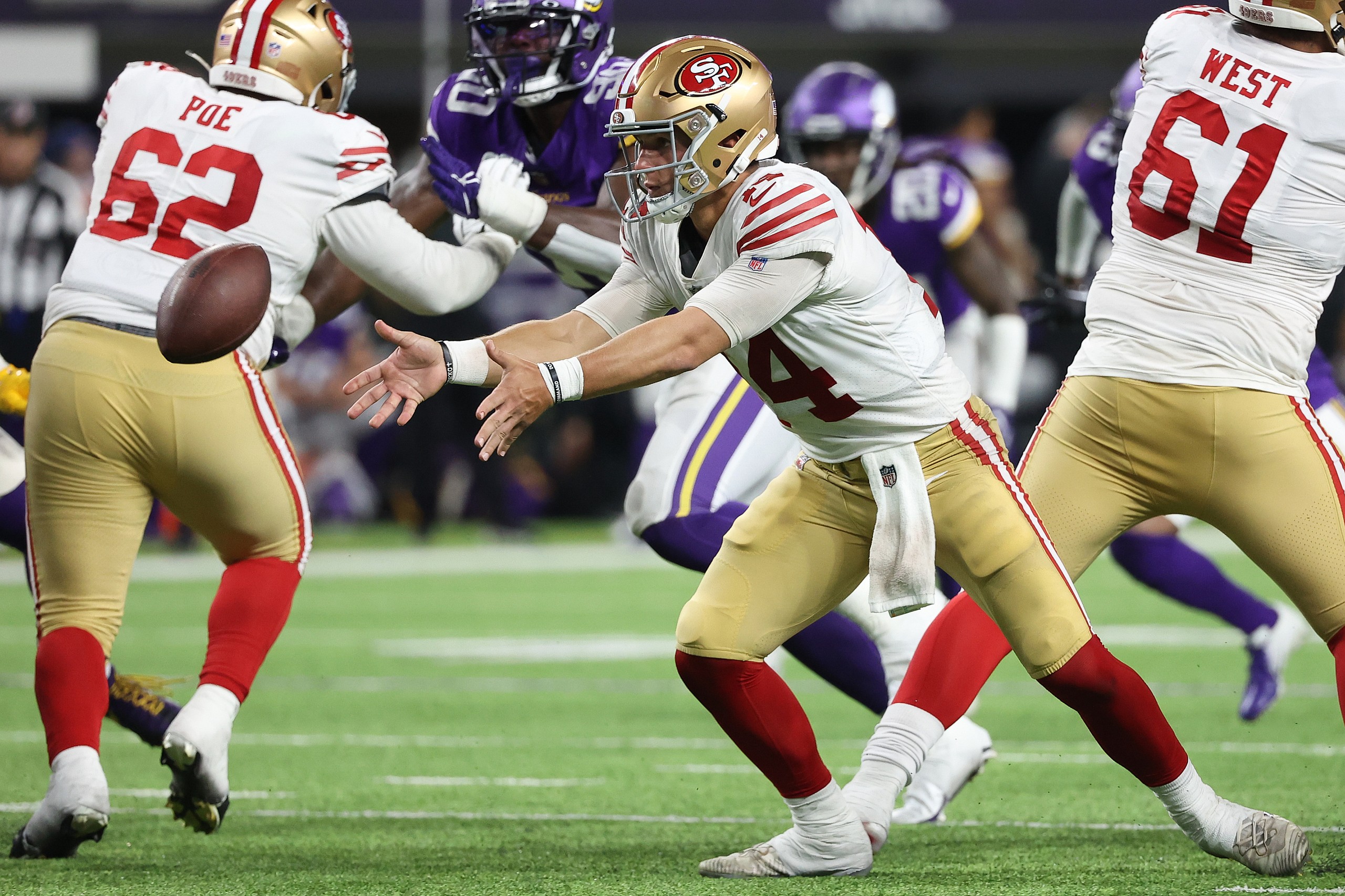 NFL: San Francisco 49ers at Minnesota Vikings