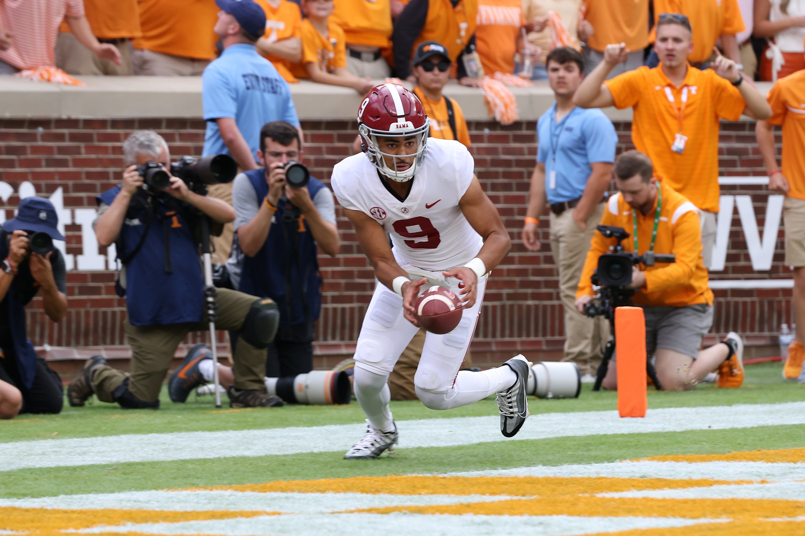 NCAA Football: Alabama at Tennessee