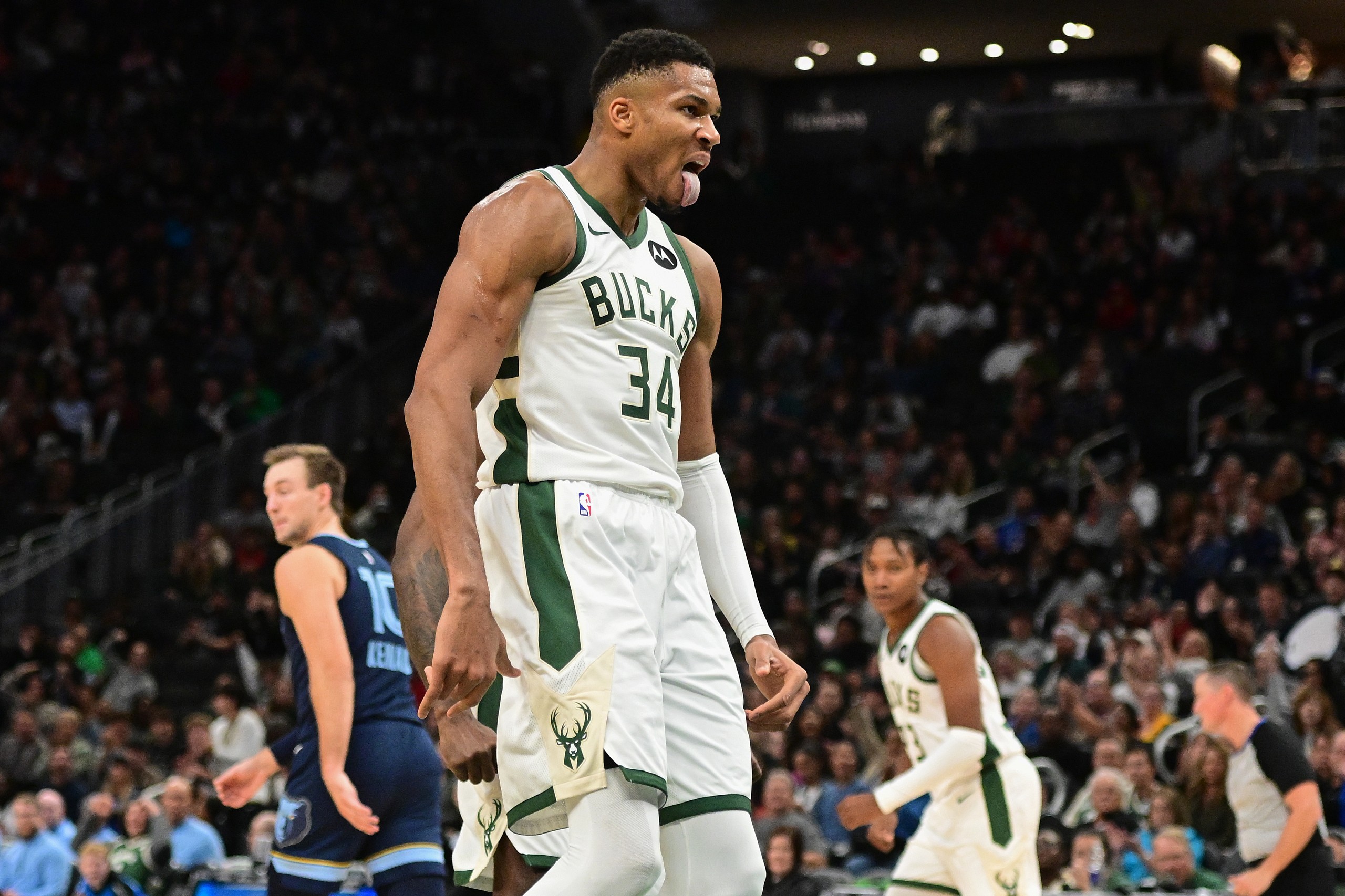 NBA: Preseason-Memphis Grizzlies at Milwaukee Bucks