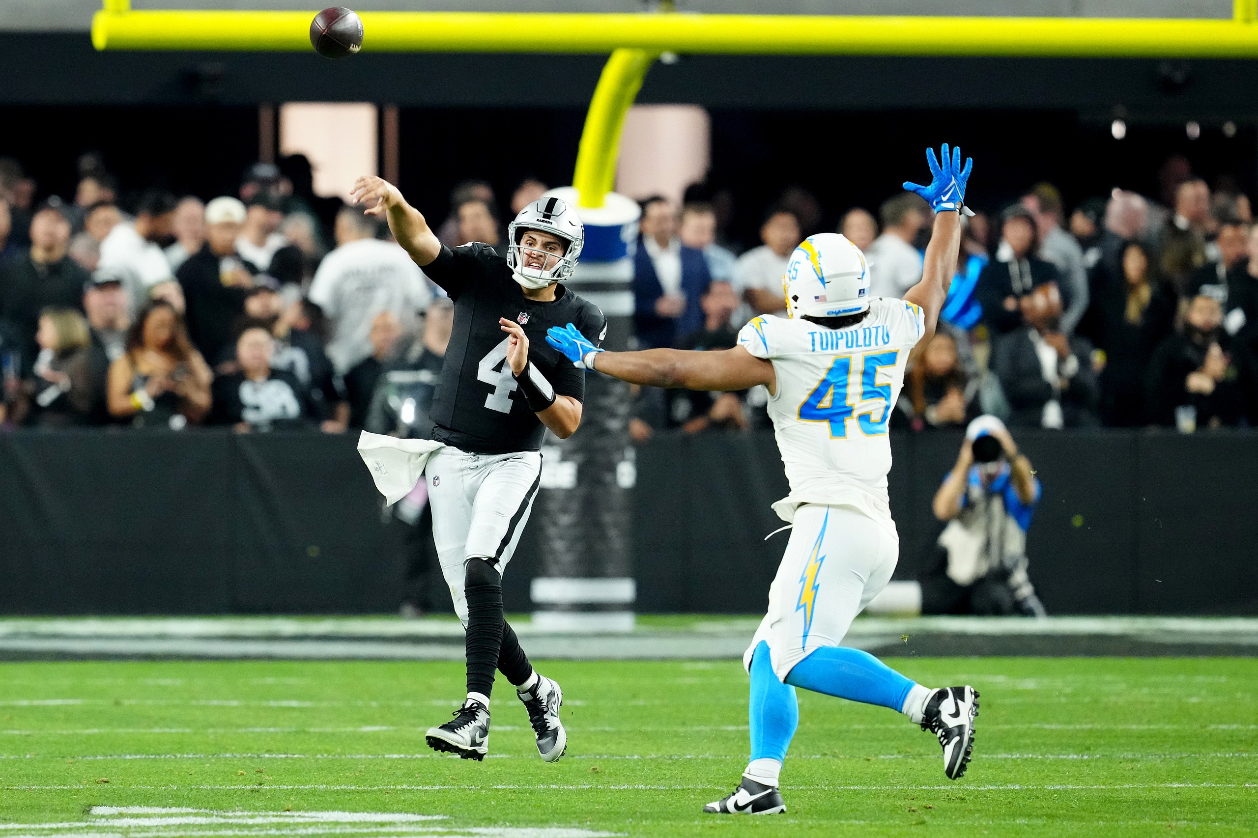 NFL: Los Angeles Chargers at Las Vegas Raiders