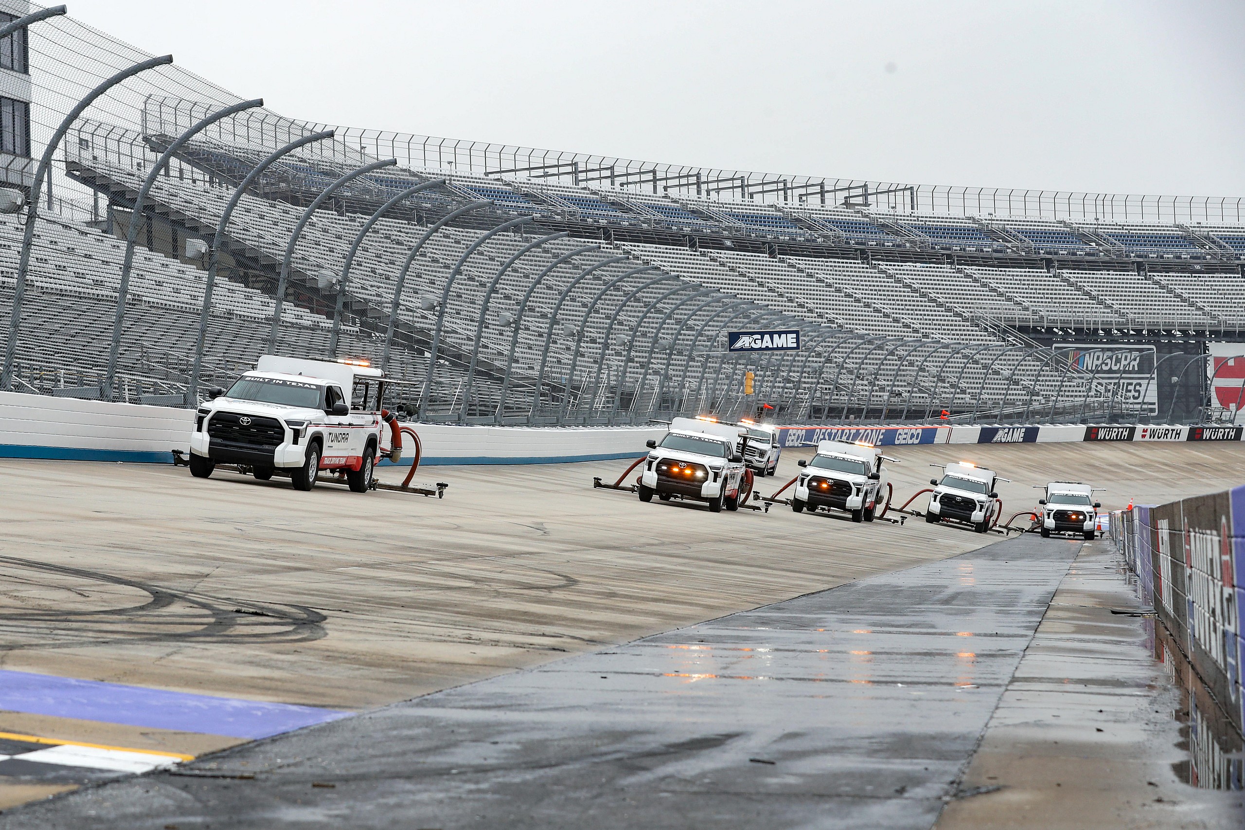 NASCAR: Practice and Qualifying