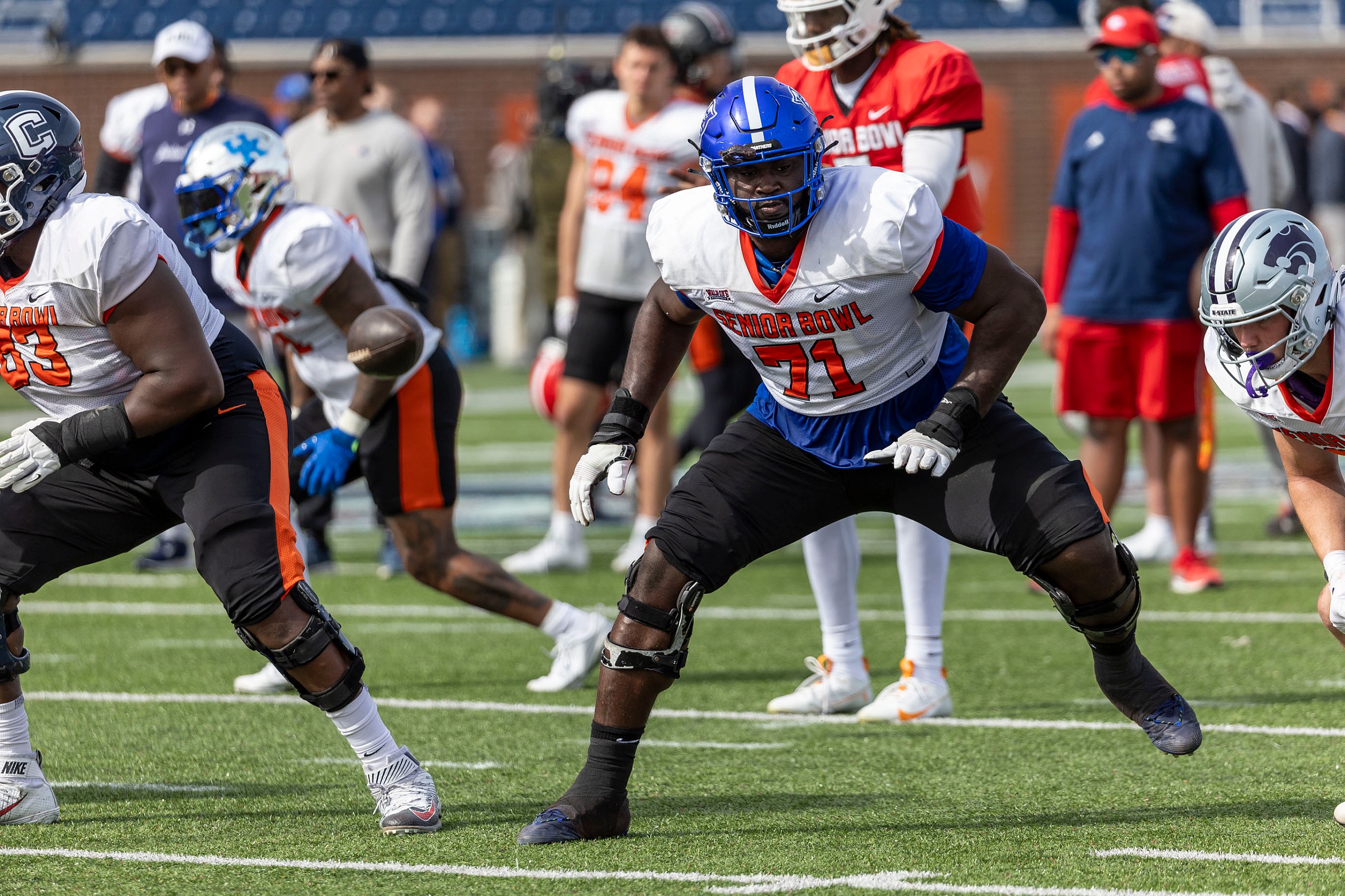 NCAA Football: Senior Bowl Practice