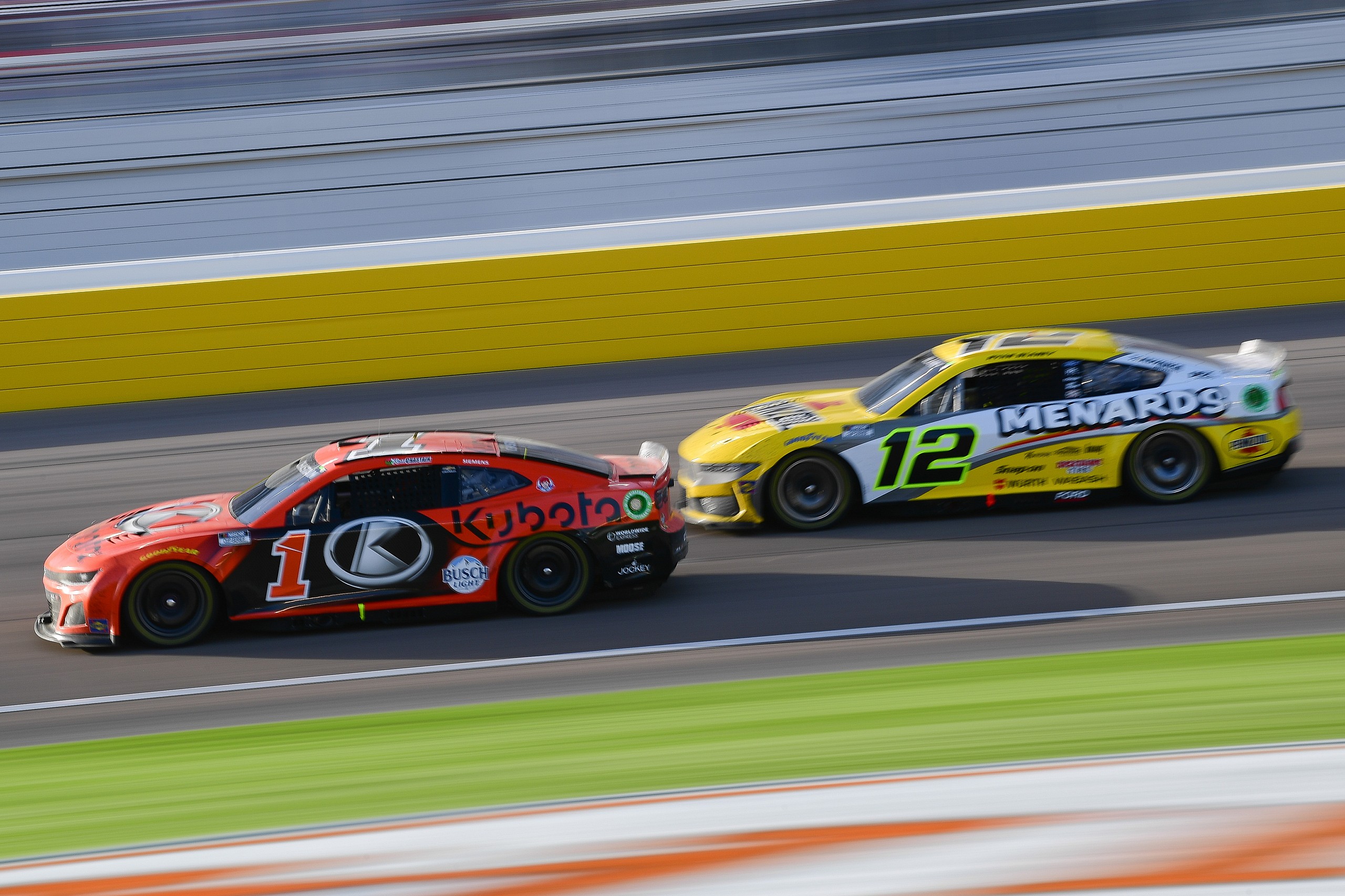 NASCAR: Pennzoil 400 presented by Jiffy Lube