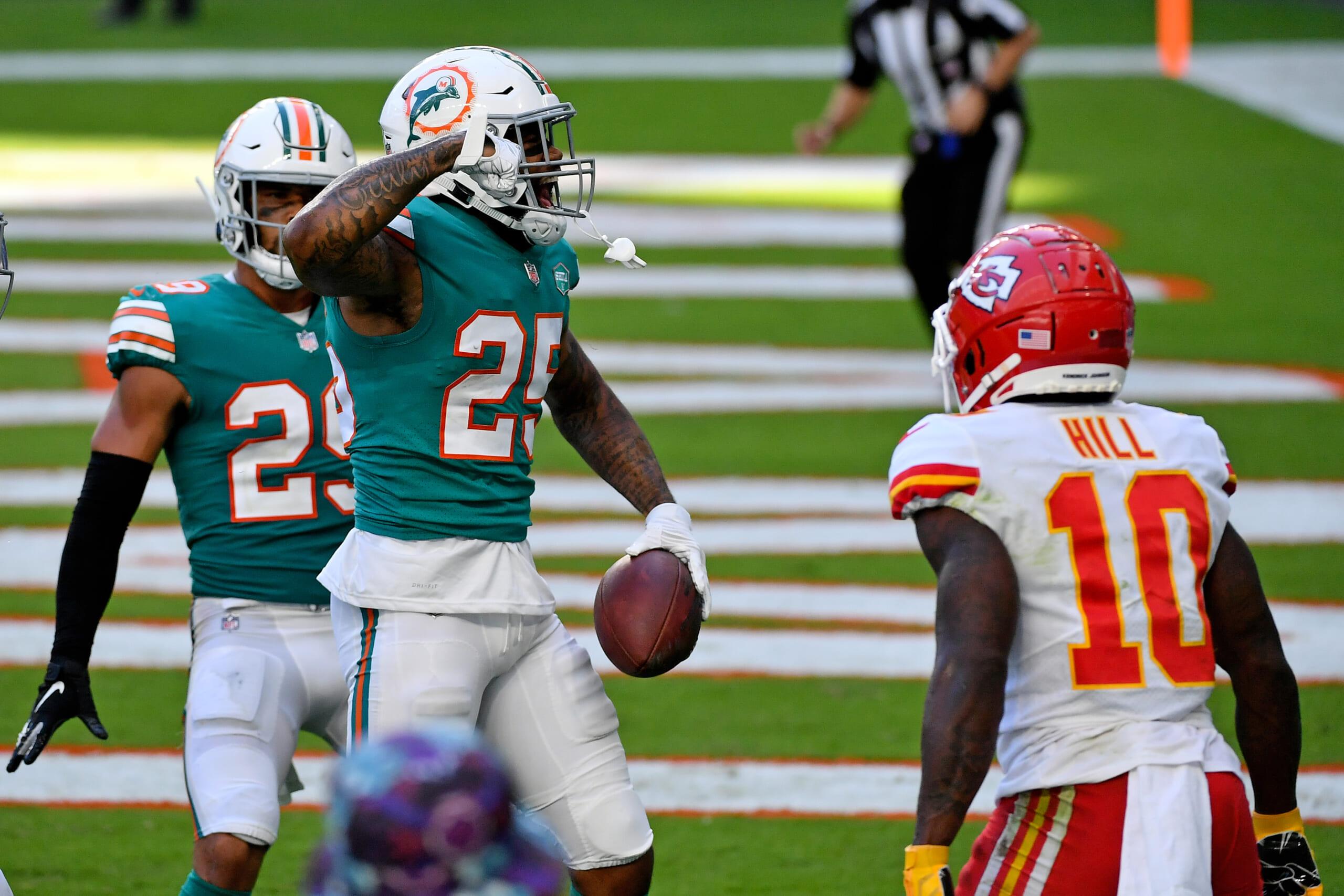 NFL trade deadline: Xavien Howard to the Dallas Cowboys