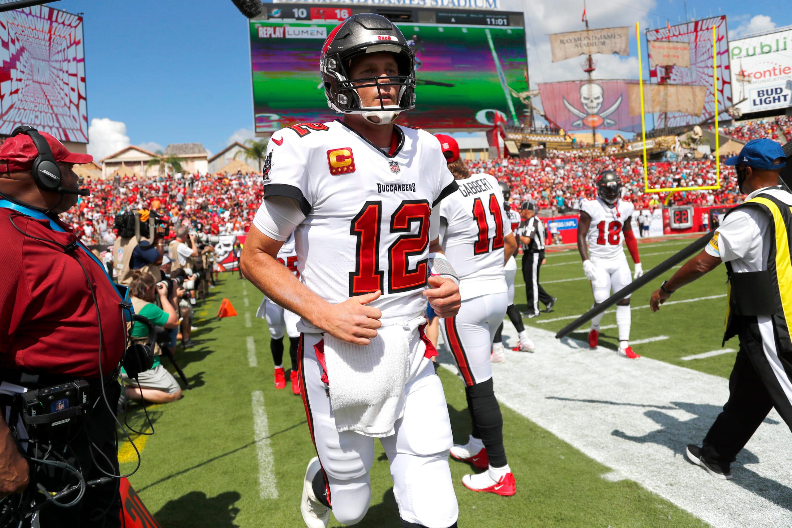 tampa bay buccaneers tom brady defies logic