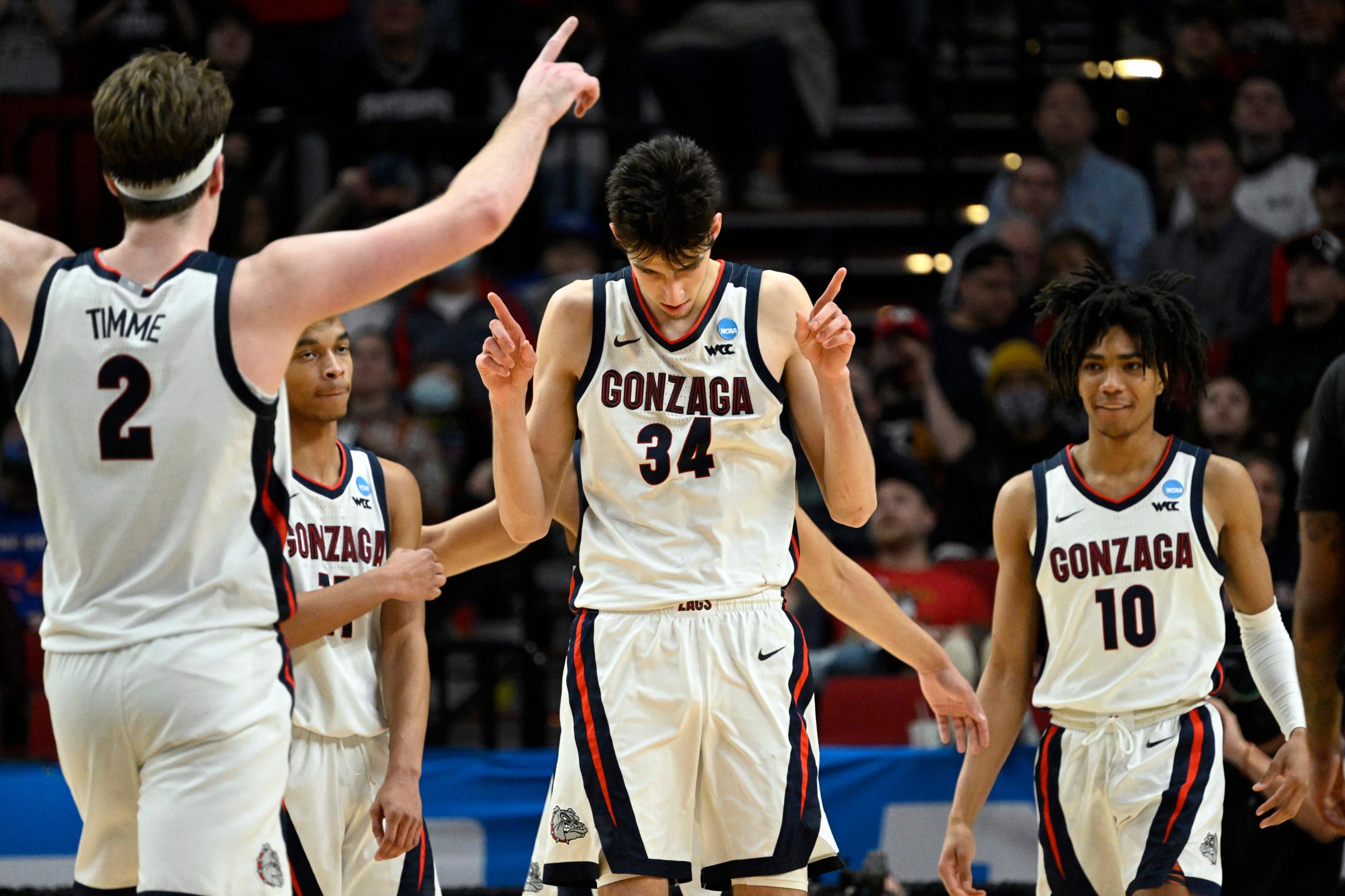 orlando magic draft chet holmgen