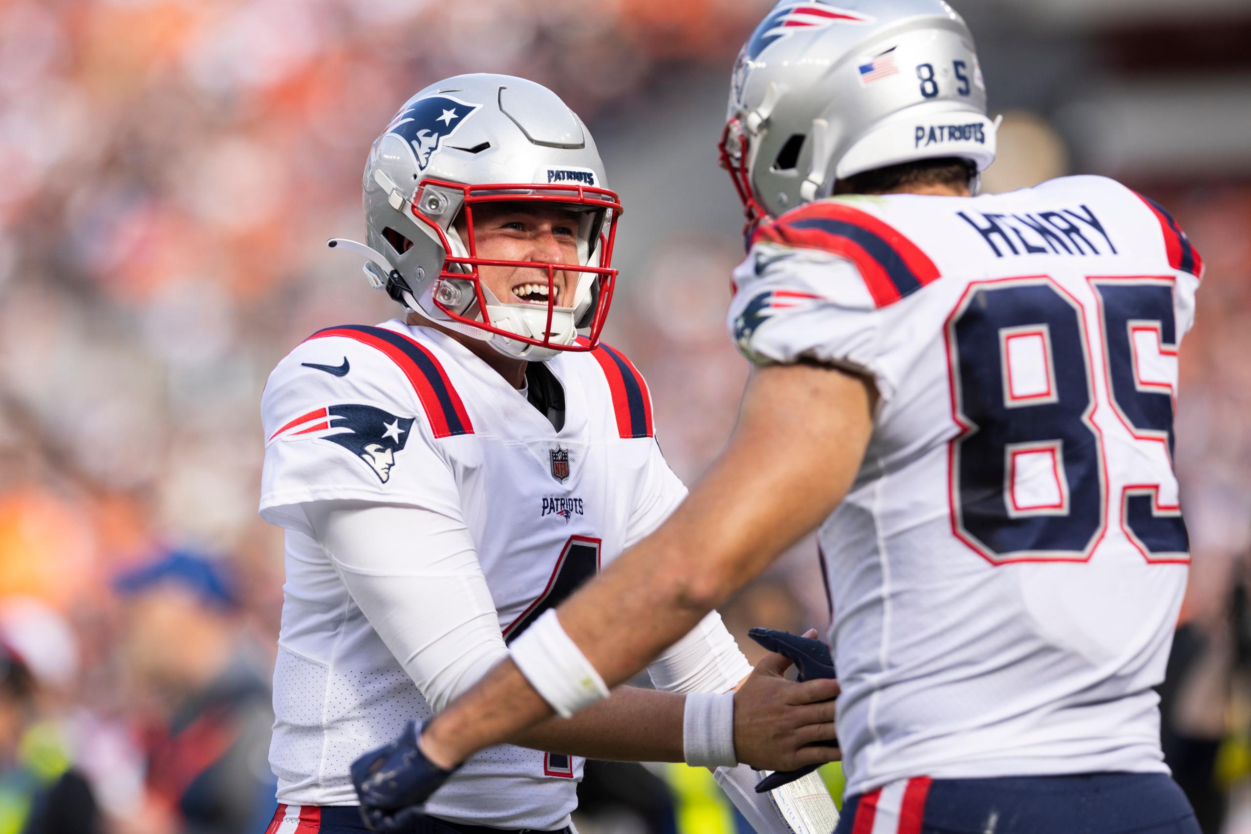 bailey zappe, new england patriots