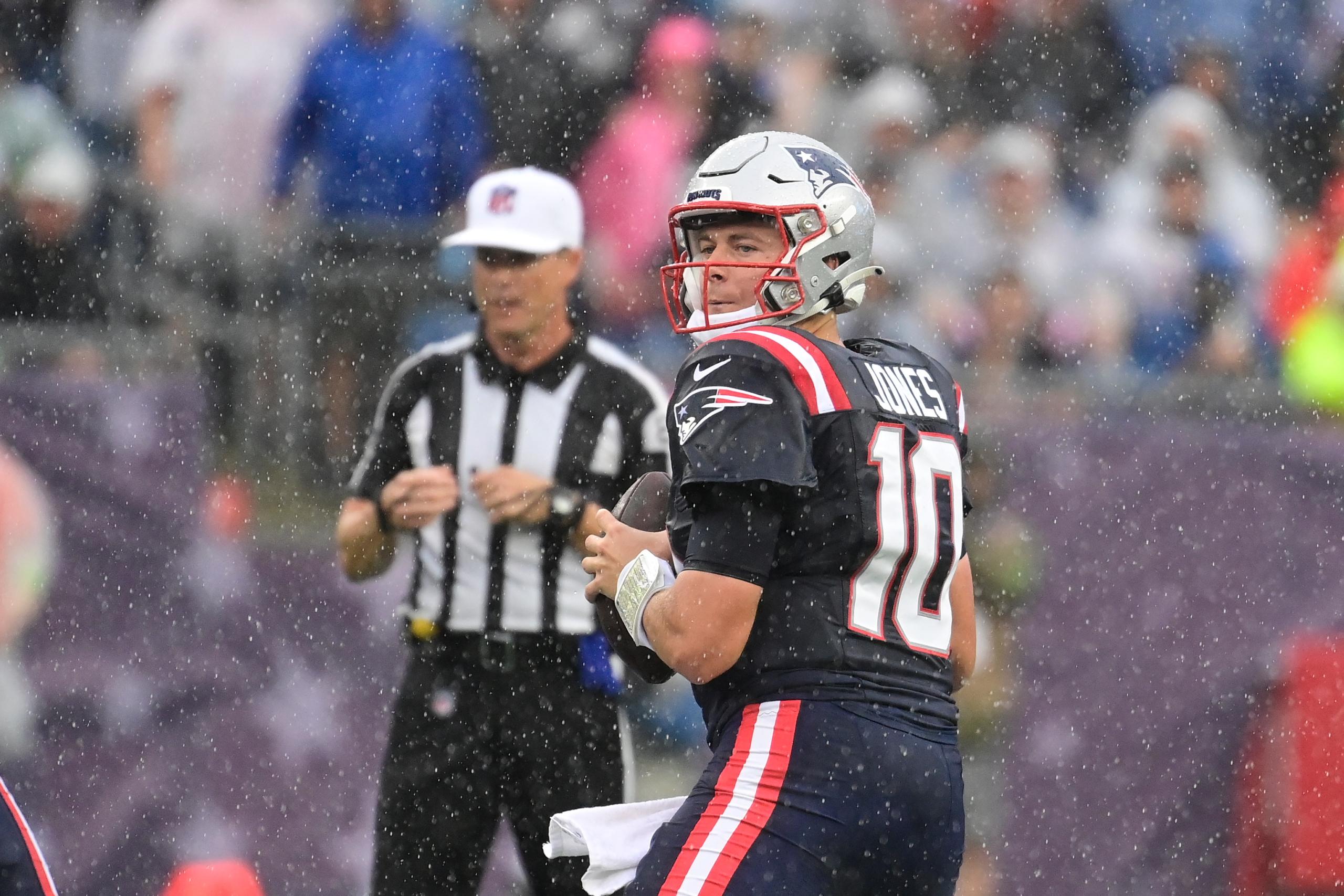 NFL: Philadelphia Eagles at New England Patriots