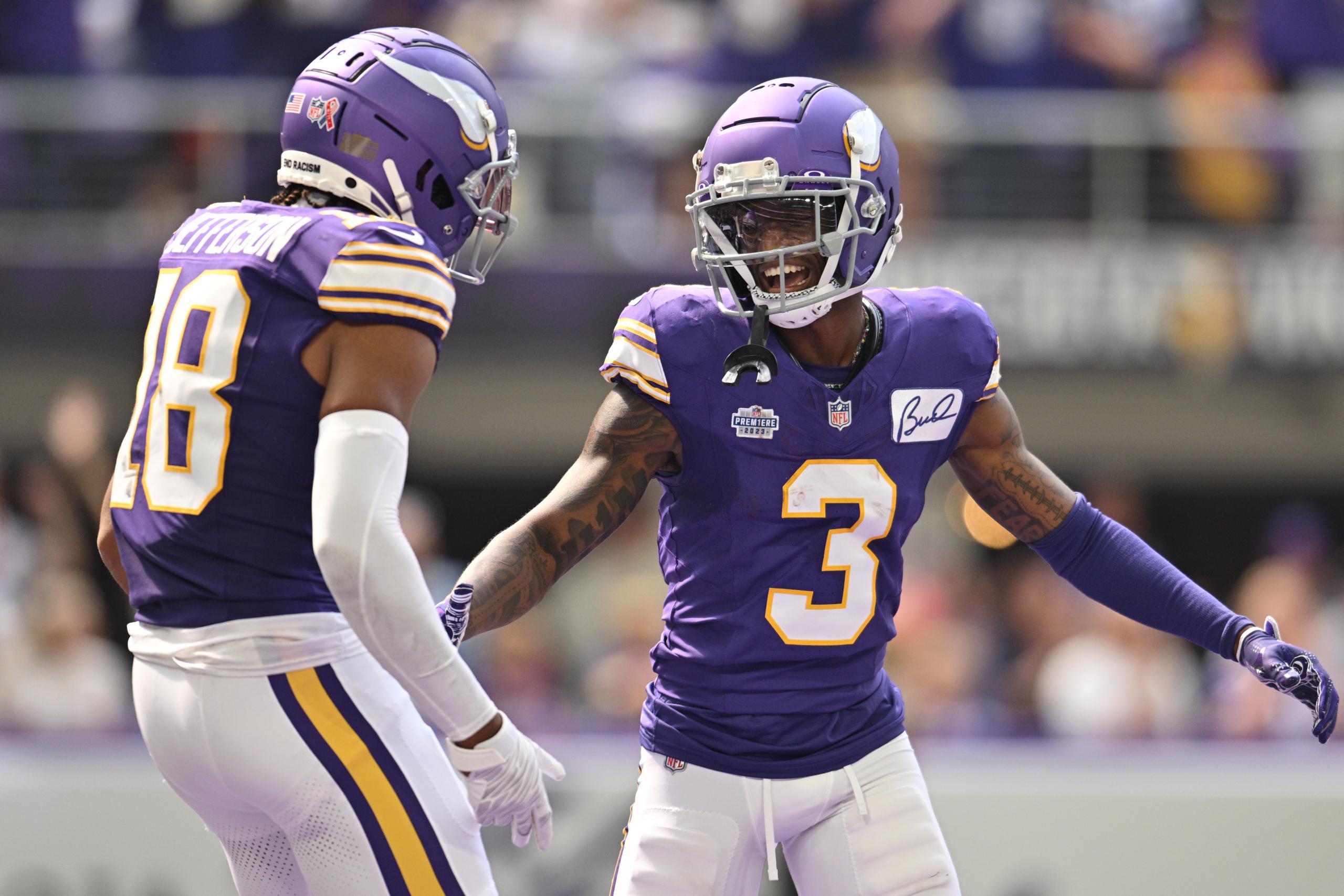 nfl picks week 2: minnesota vikings at philadelphia eagles