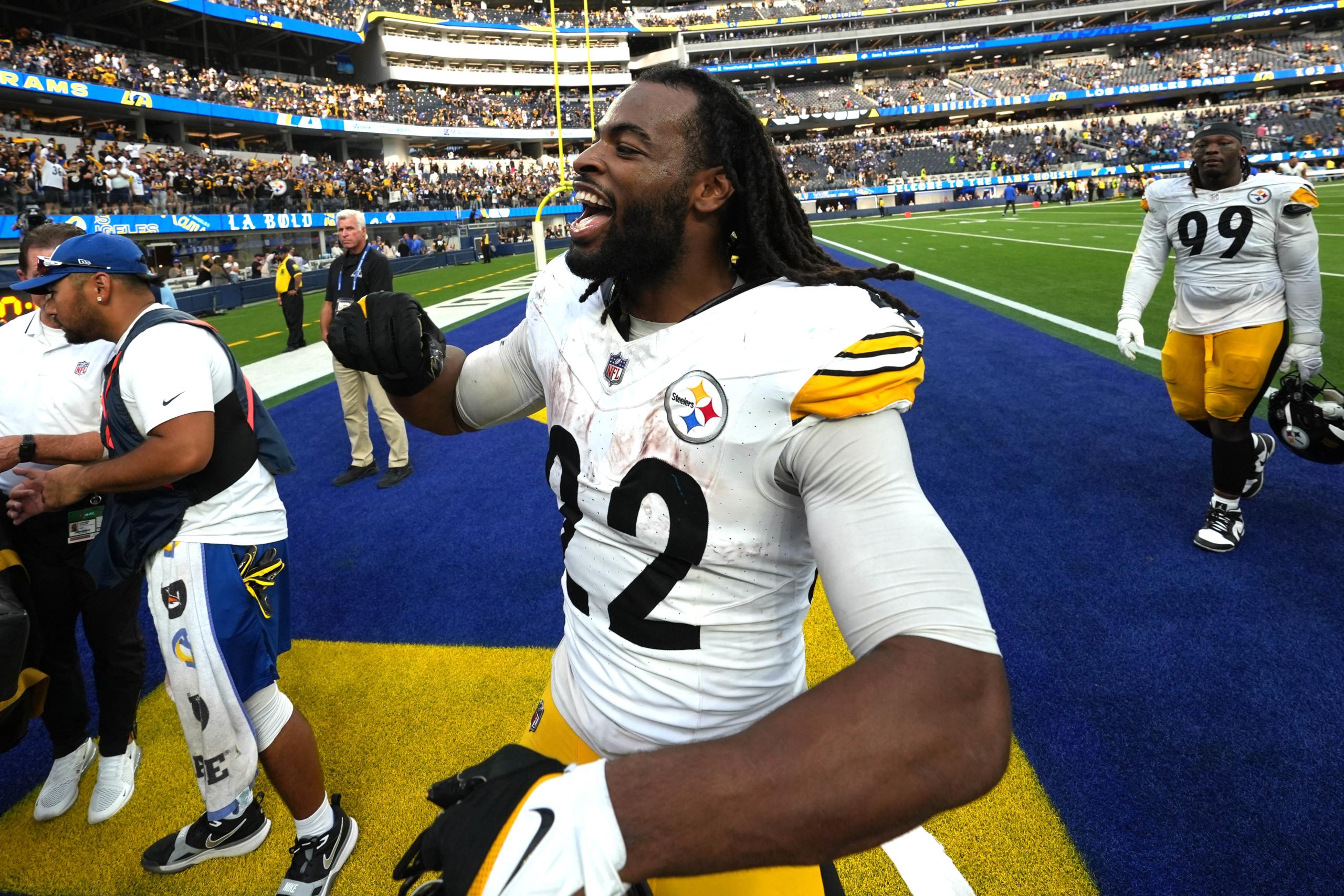 NFL: Pittsburgh Steelers at Los Angeles Rams