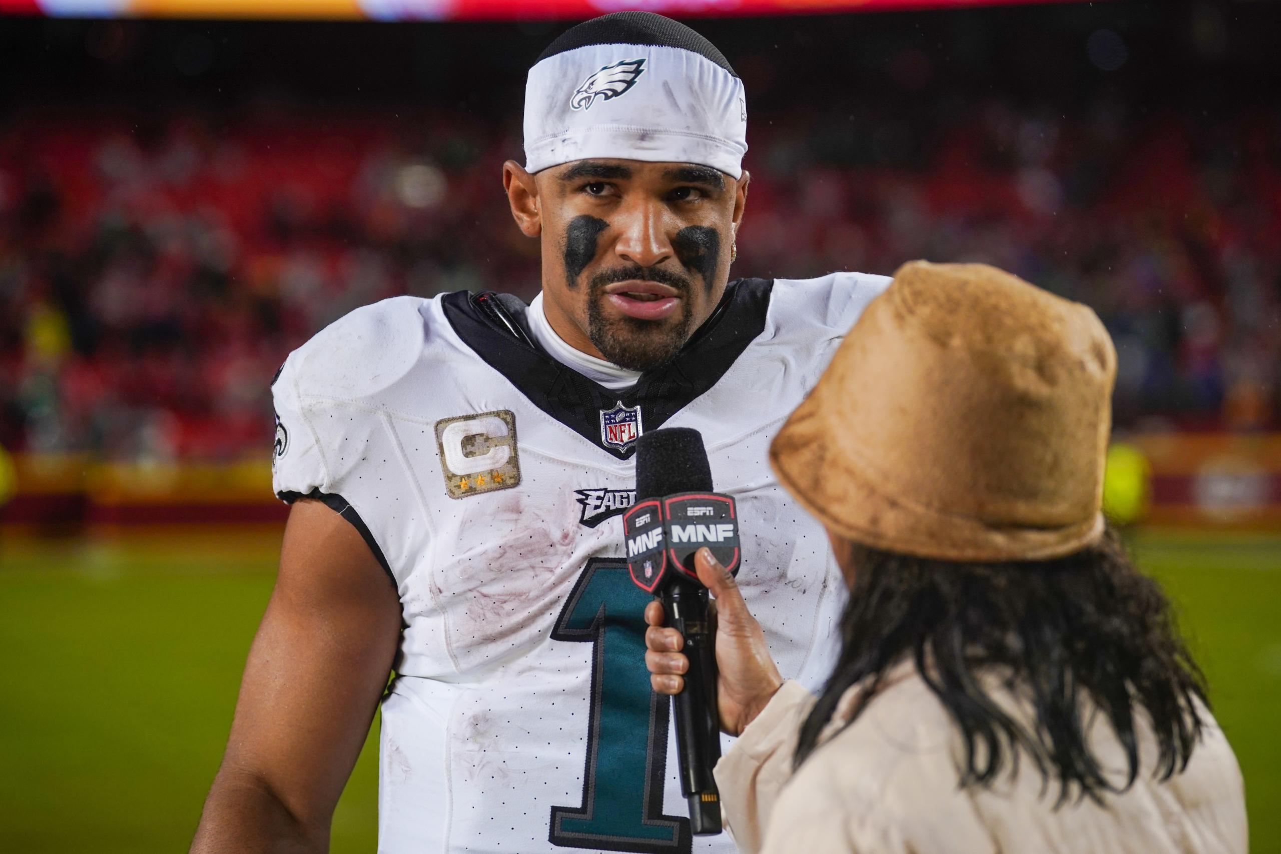 philadelphia eagles' jalen hurts vs josh allen of buffalo bills