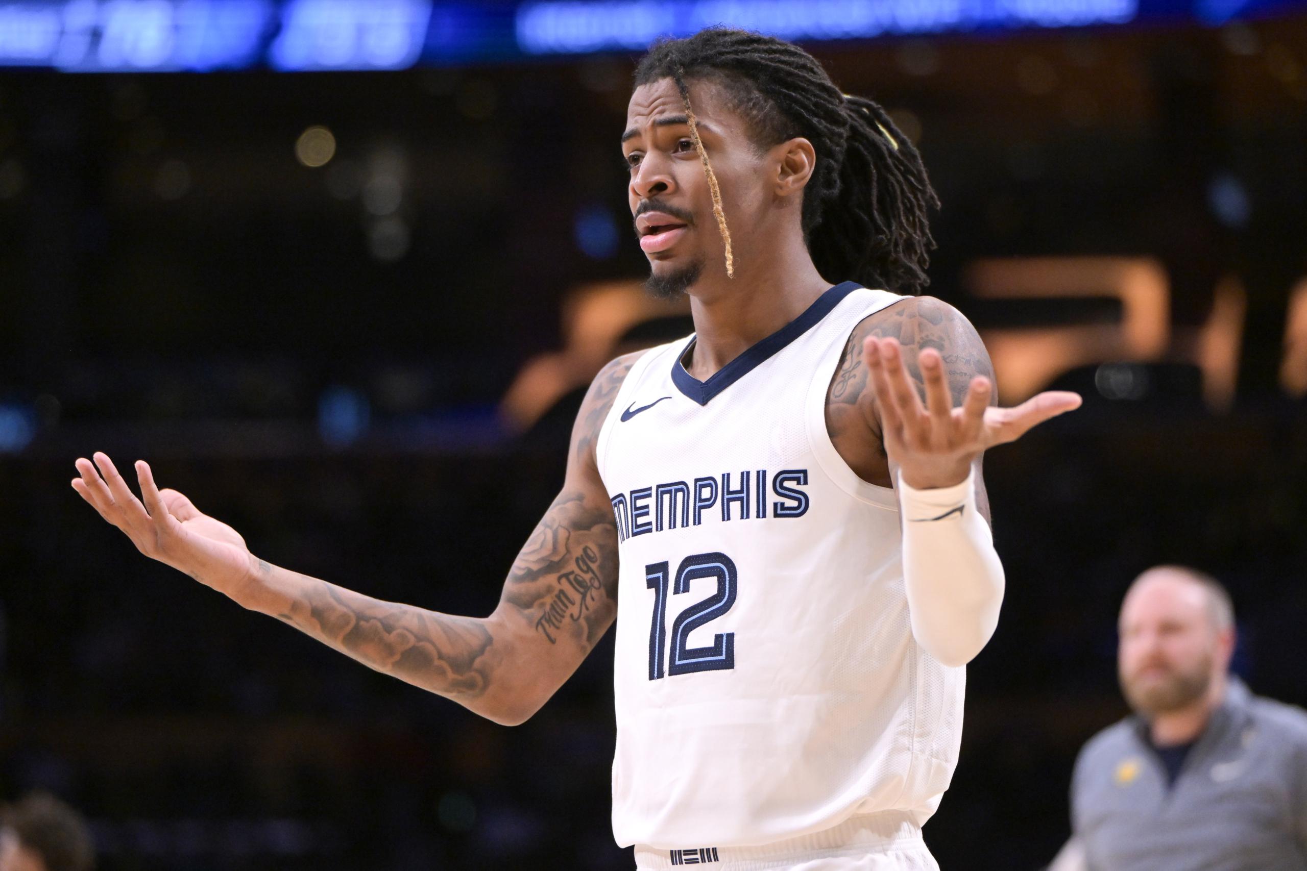 NBA: Memphis Grizzlies at Los Angeles Lakers