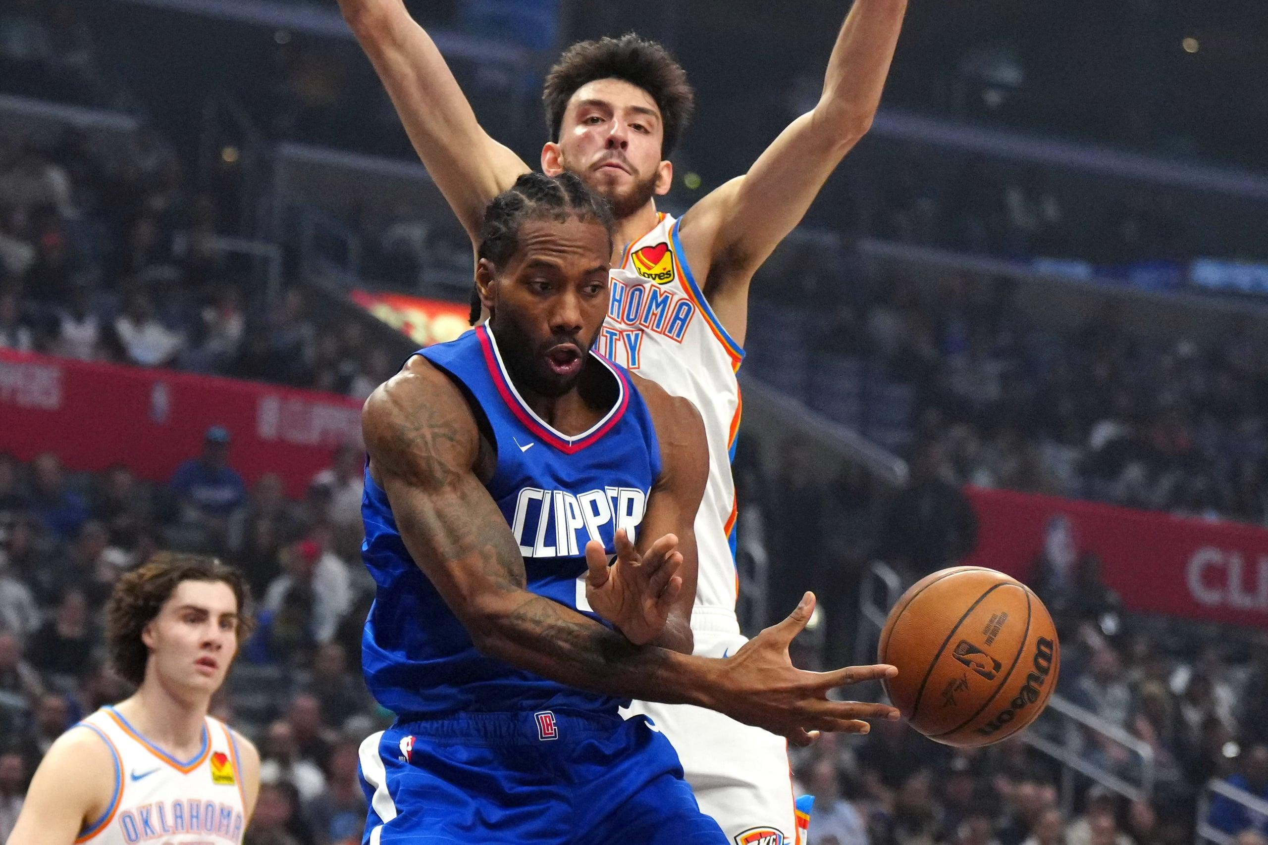 biggest hands in the nba