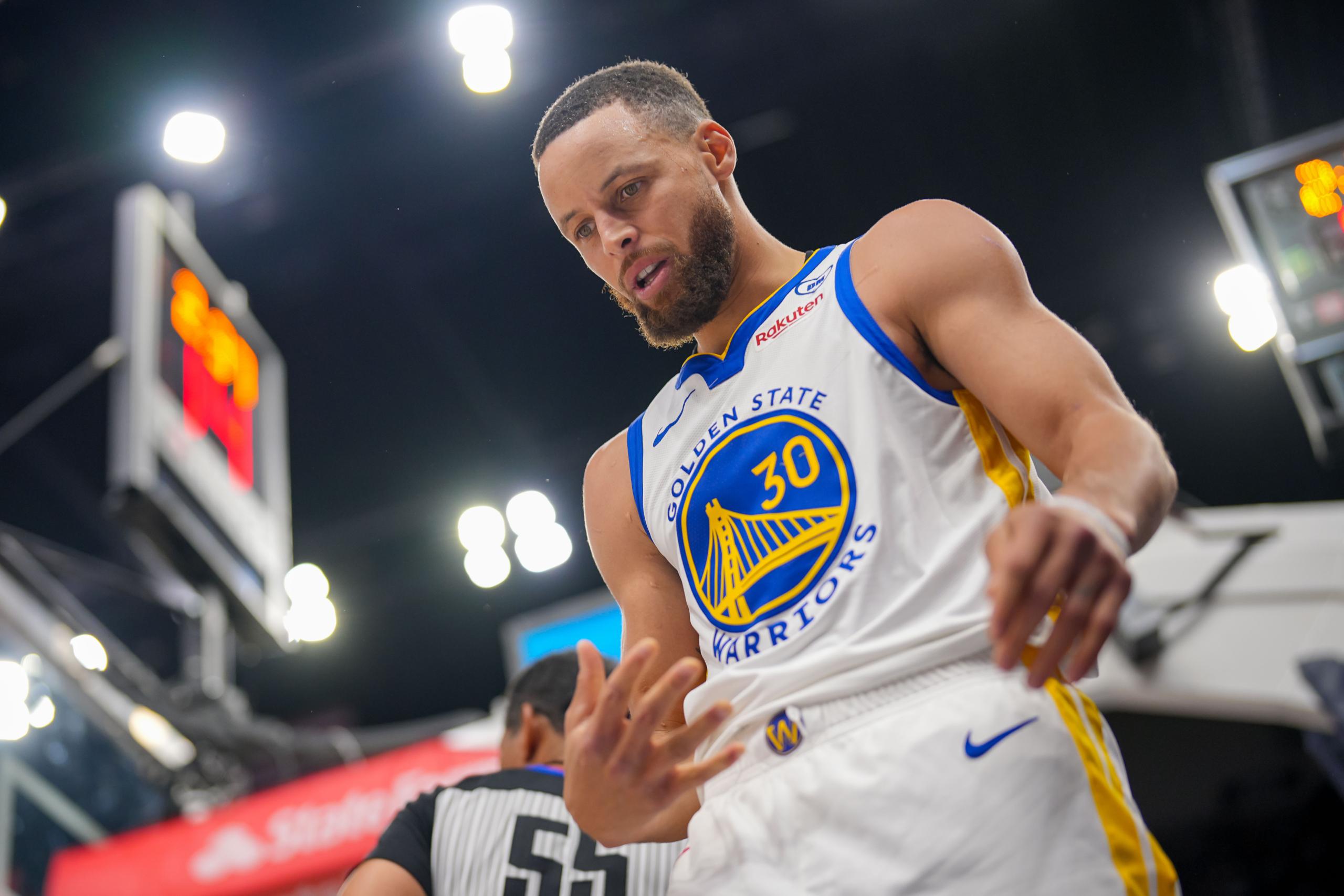 Golden State Warriors guard Stephen Curry