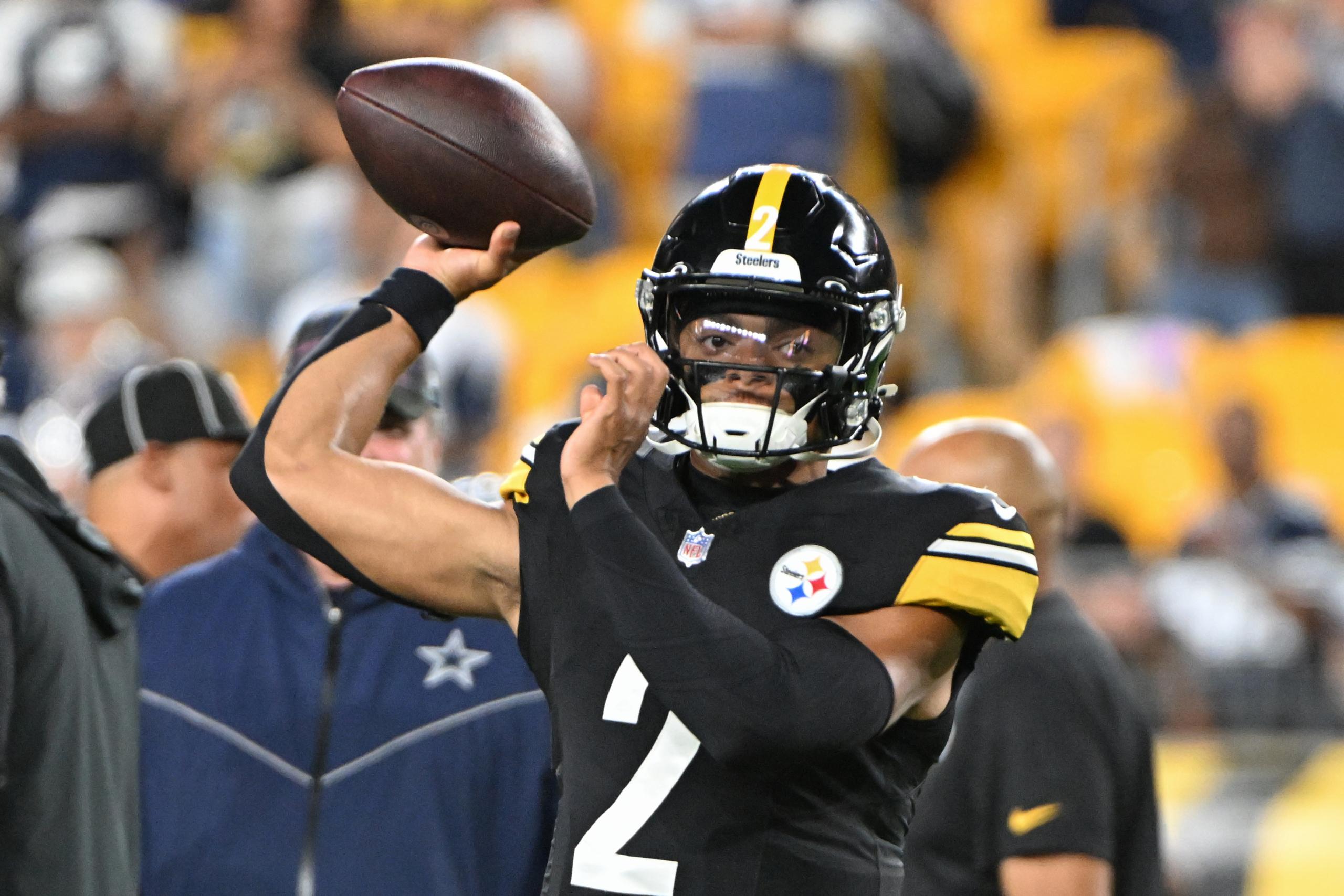 Pittsburgh Steelers, Justin Fields, Russell Wilson