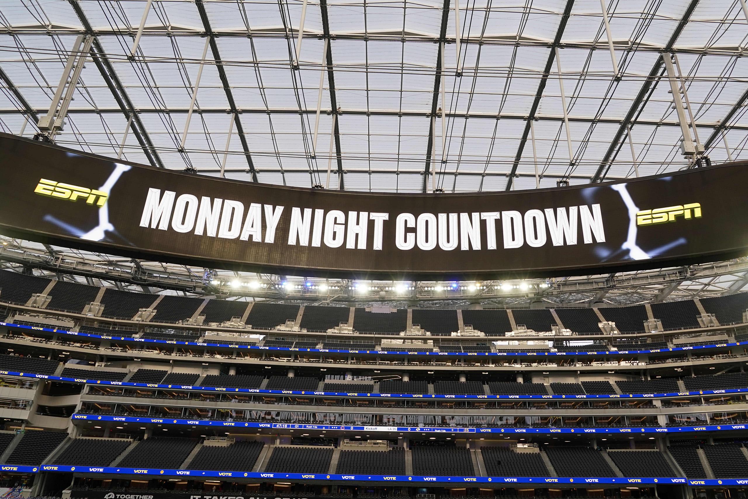 NFL: Chicago Bears at Los Angeles Rams