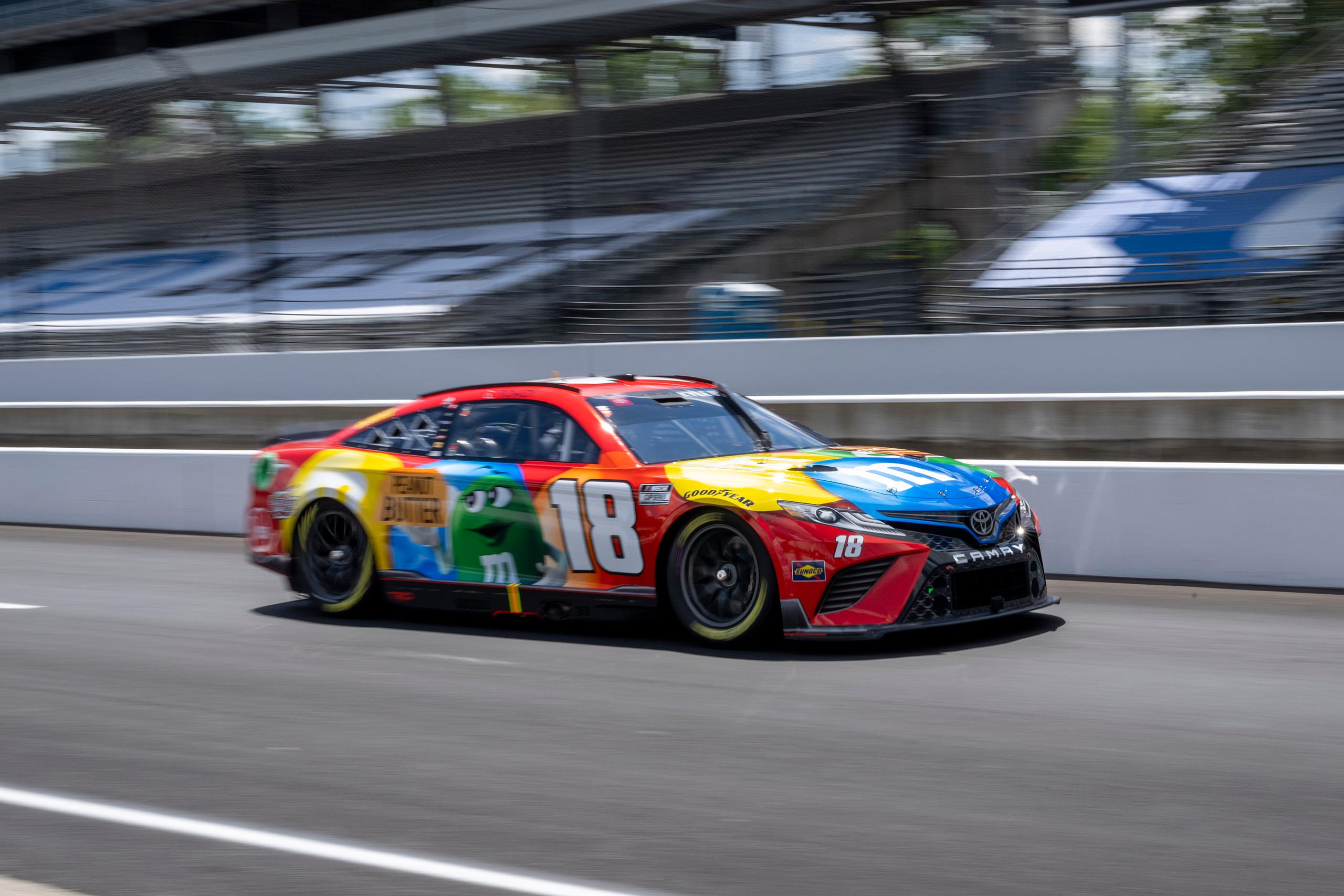 NASCAR: Verizon 200 at the Brickyard
