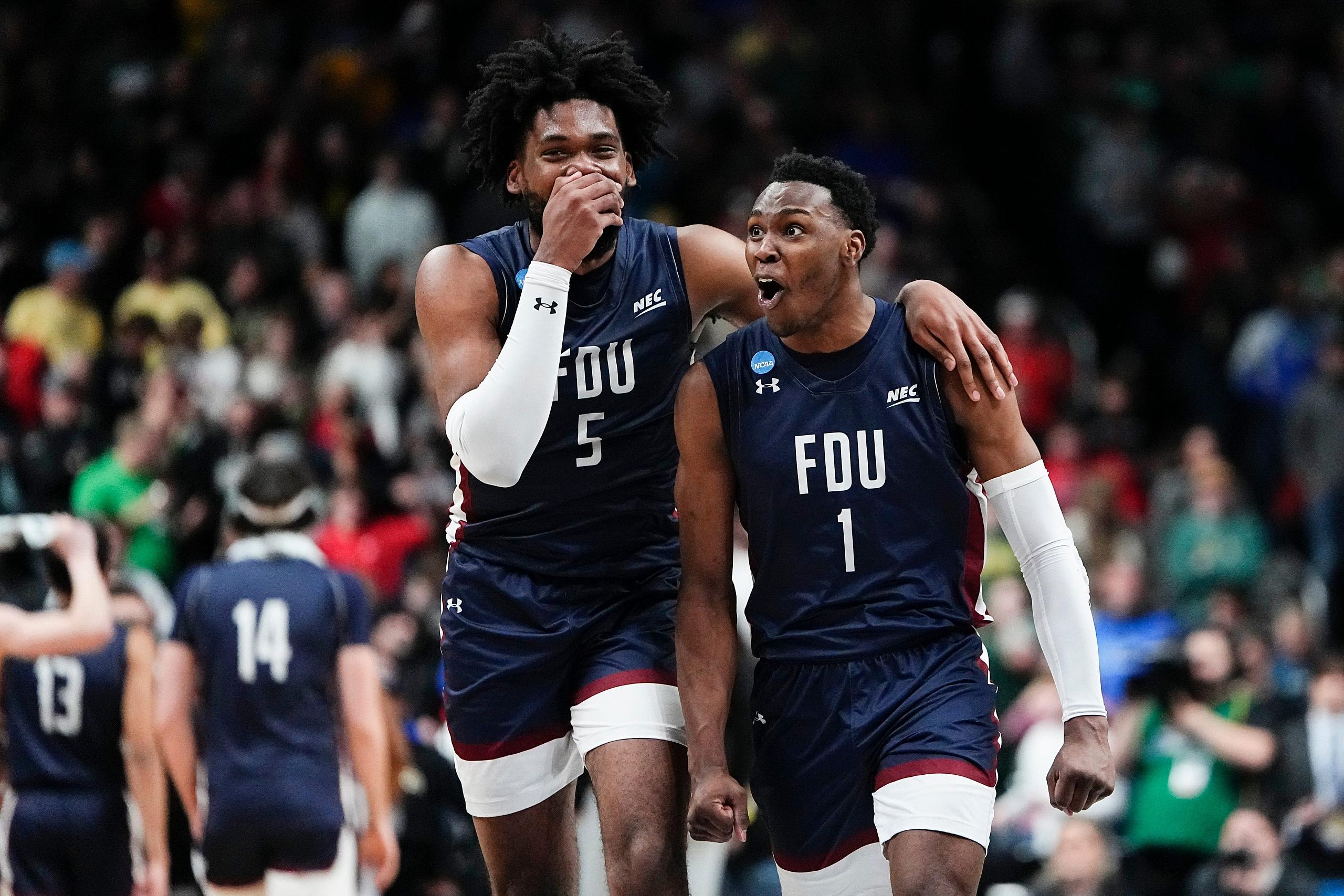 march madness upsets