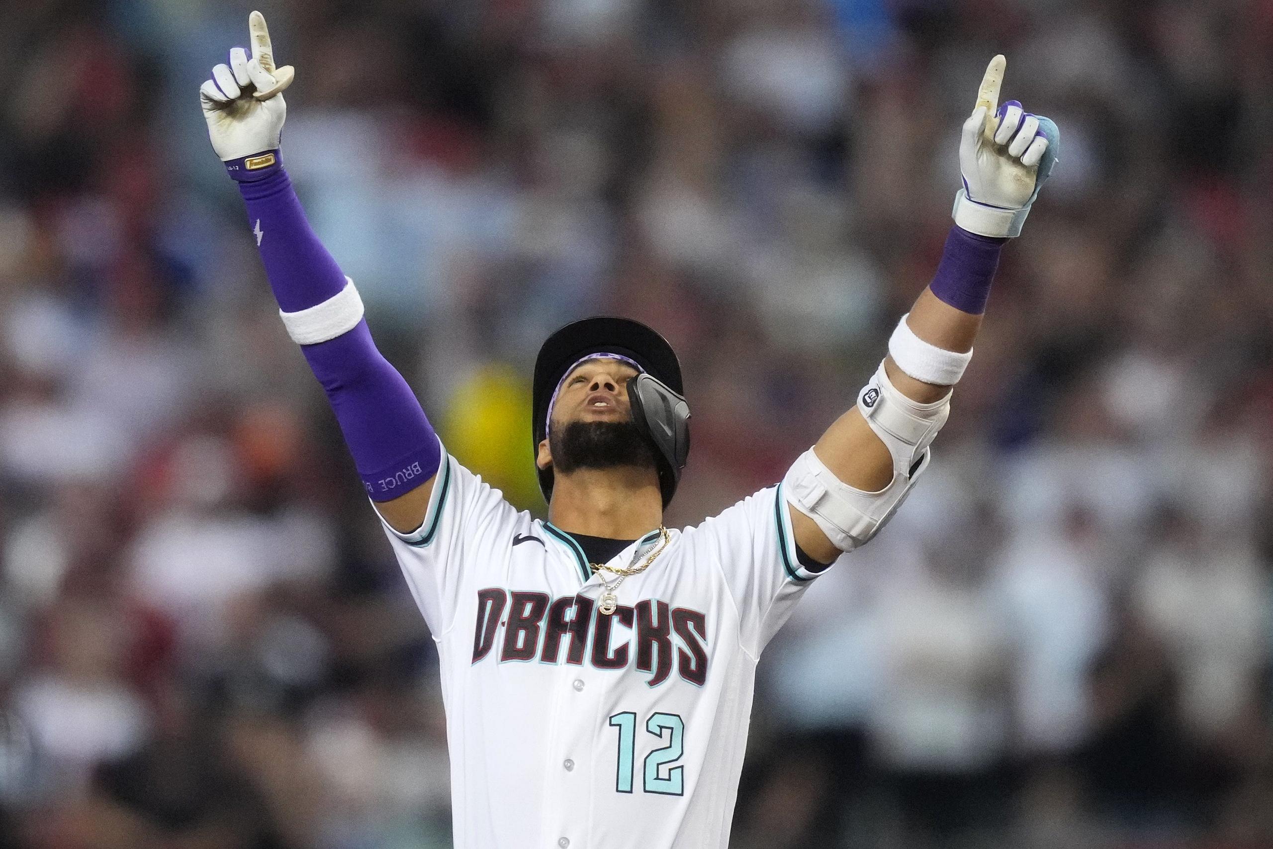 lourdes gurriel jr